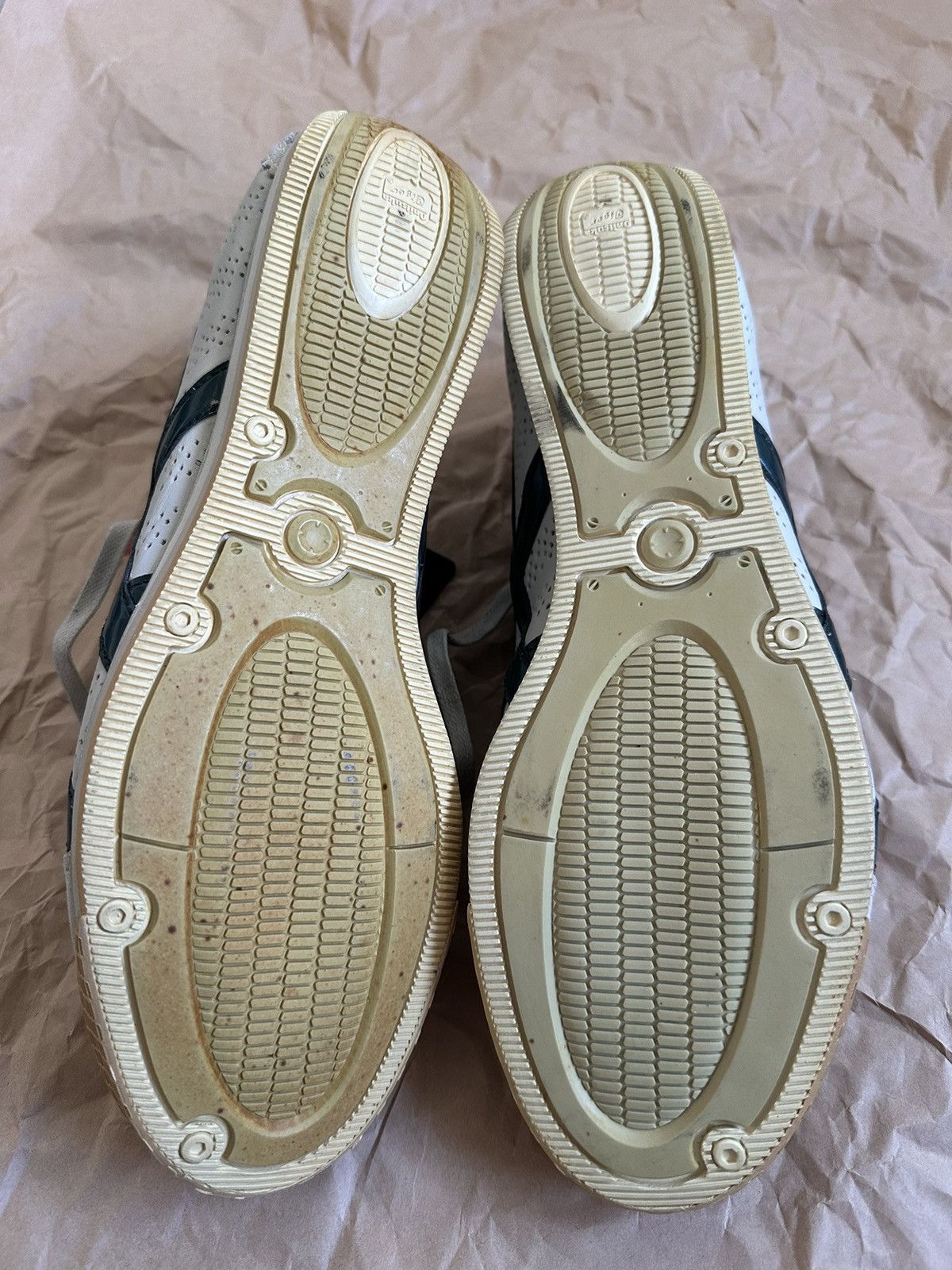 BMW × Japanese Brand × Onitsuka Tiger 🔥 Very Rare Onitsuka Tiger x BMW Mini Mexico 66 2007 Size US 8.5 / EU 41-42 - 9 Thumbnail