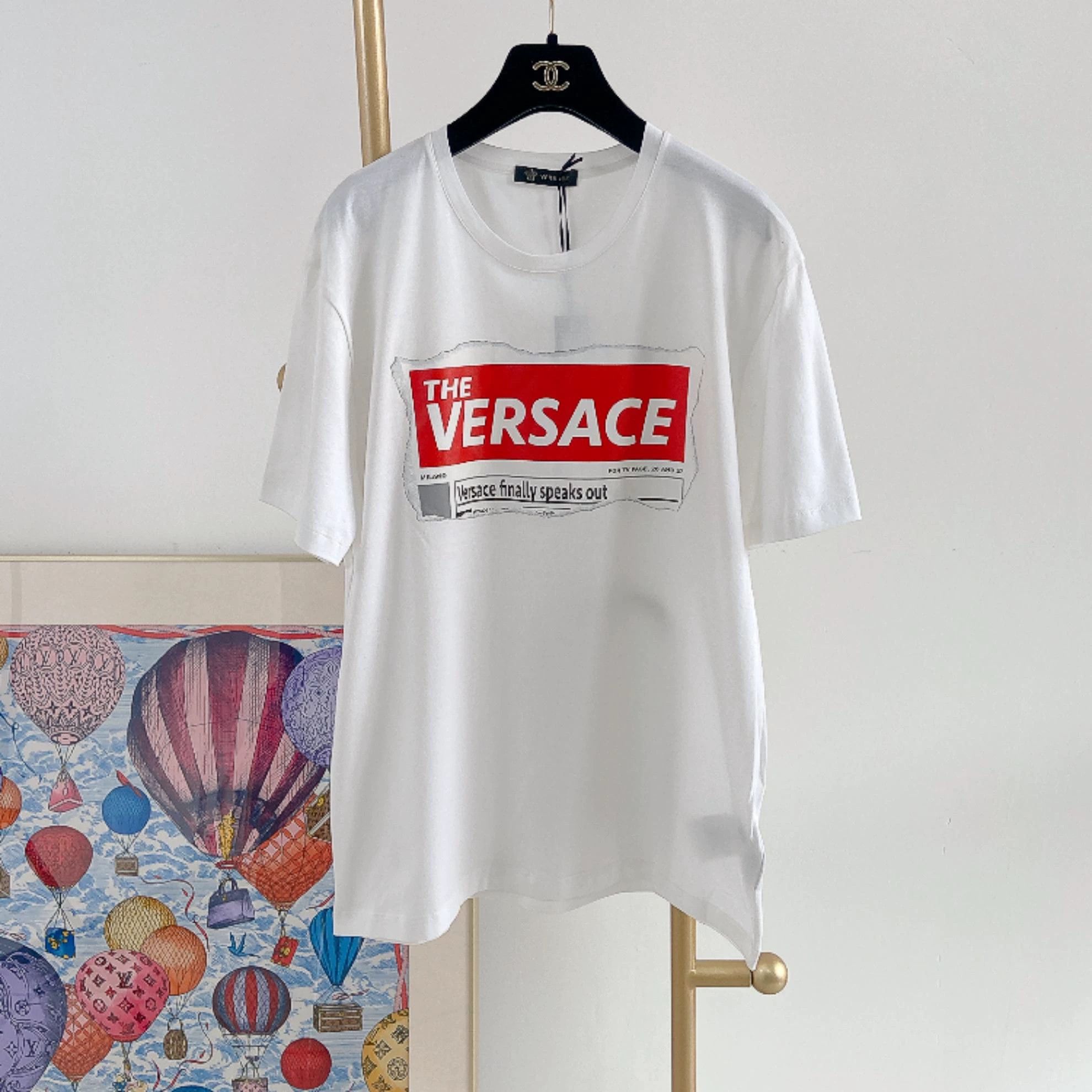Versace Versace Letter Print White T-Shirt L With Tags Size L / US 10 / IT 46 - 2 Thumbnail
