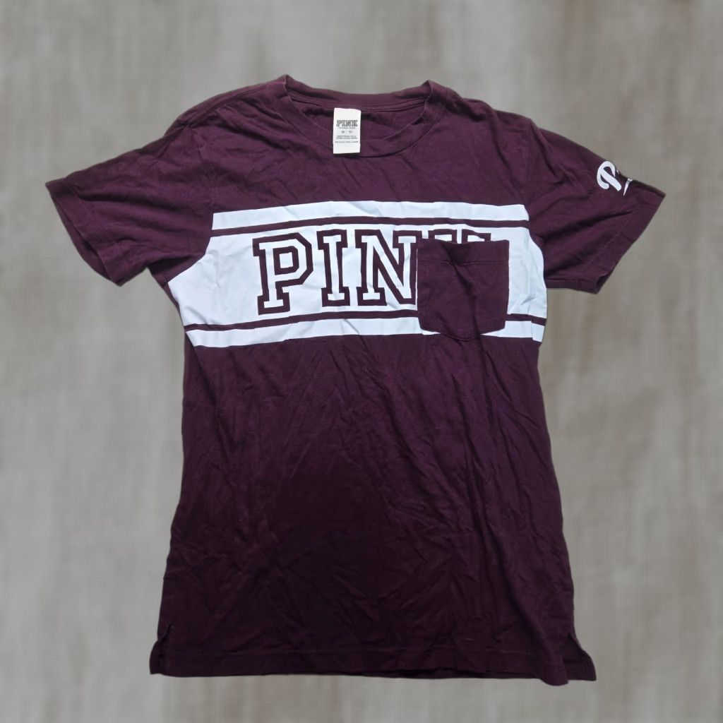 Victoria's Secret VS Pink Victoria's Secret - T-Shirt - Shirt - Adult Women - XS - Purple - Pocket Tee - 90s? (No, avoid new details) Size XS / US 0-2 / IT 36-38 - 1 Thumbnail