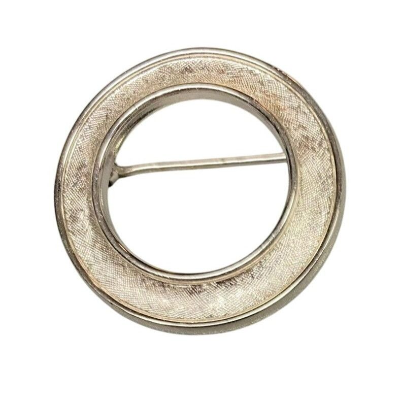 Other Vintage Crown Trifari Vintage Silver Circle Brooch Pin EUC Size ONE SIZE - 1 Thumbnail