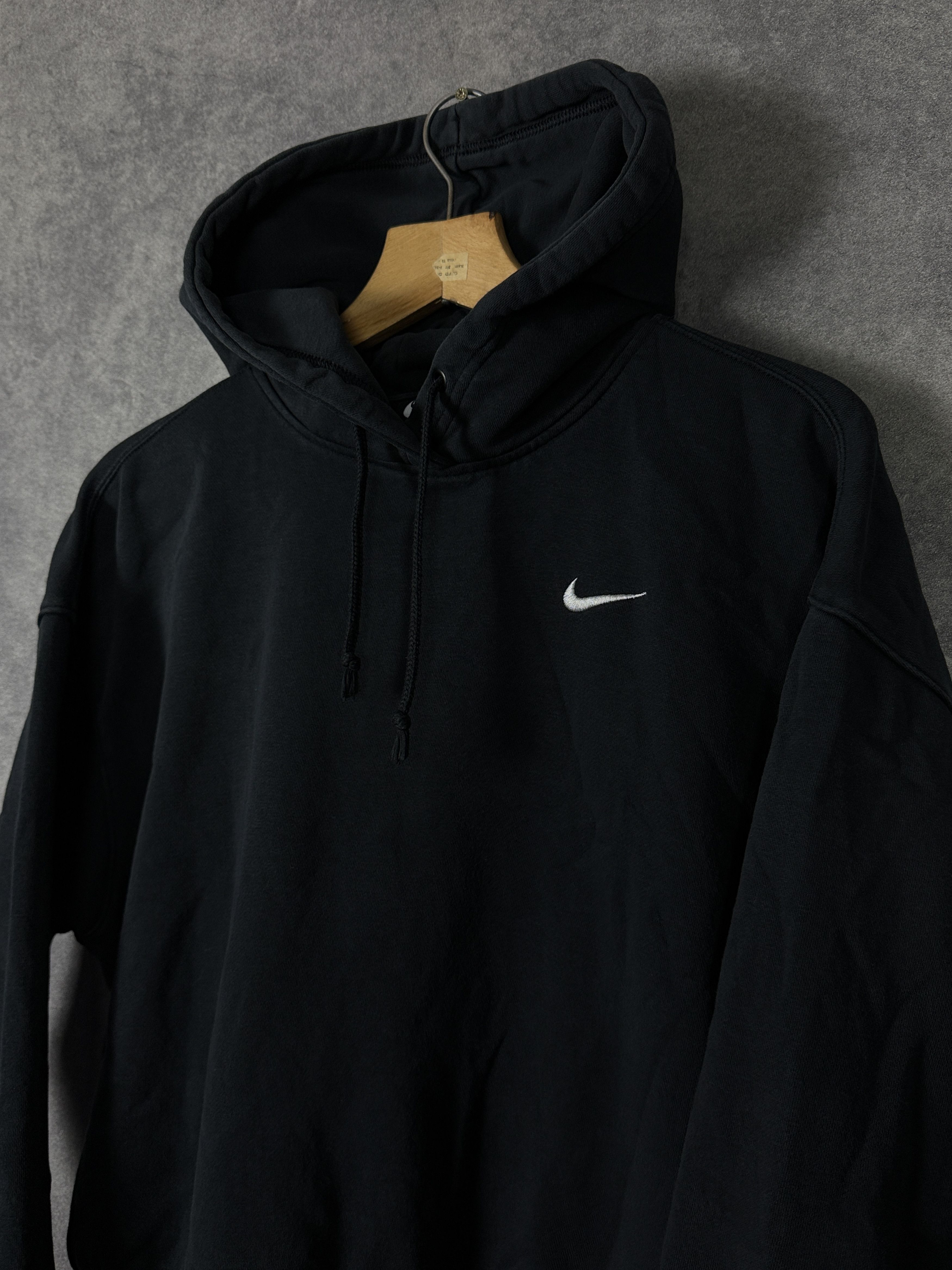 Nike Black Nike classic hoodie mini logo swoosh black streetwear Size US M / EU 48-50 / 2 - 2 Thumbnail