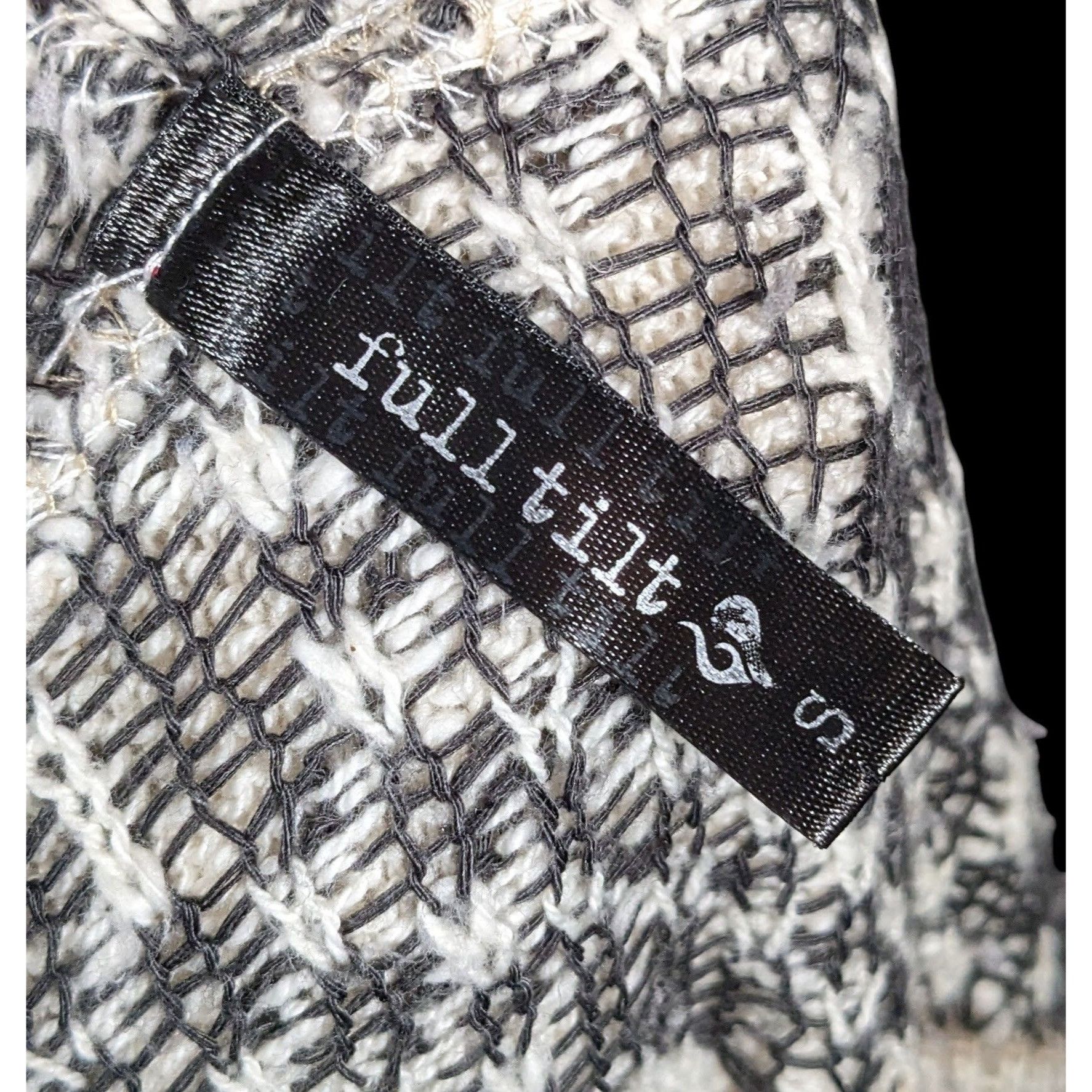 Other Full Tilt Southwestern White And Black Hooded Sweater Size S / US 4 / IT 40 - 5 Thumbnail
