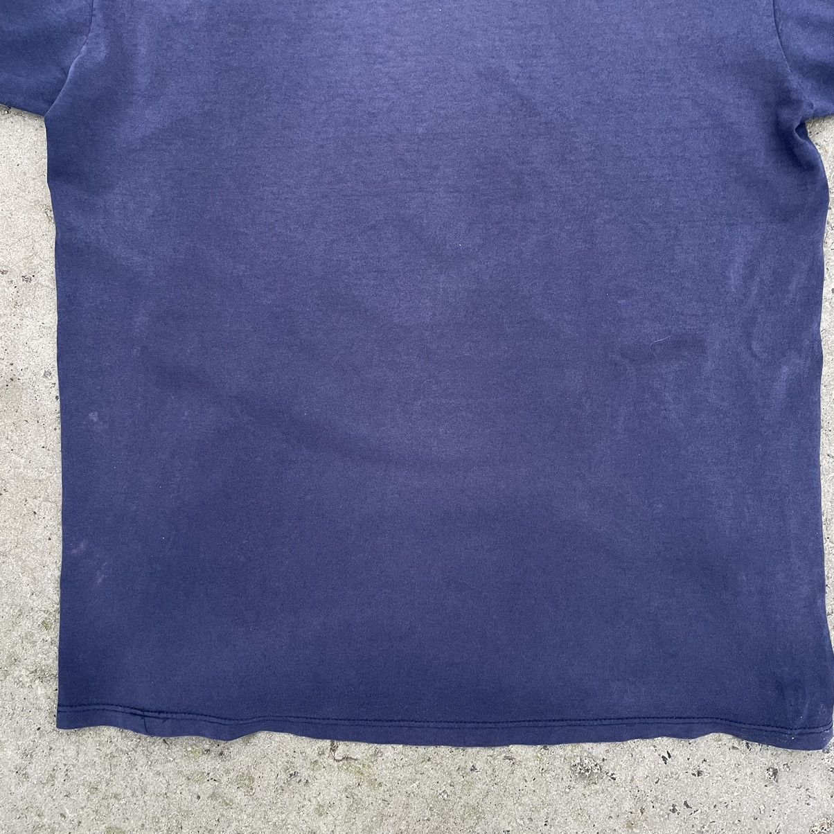 Reebok × Vintage Vintage Reebok T-shirts Big Logo Y2K 90s USA Trashed Size US L / EU 52-54 / 3 - 11 Thumbnail