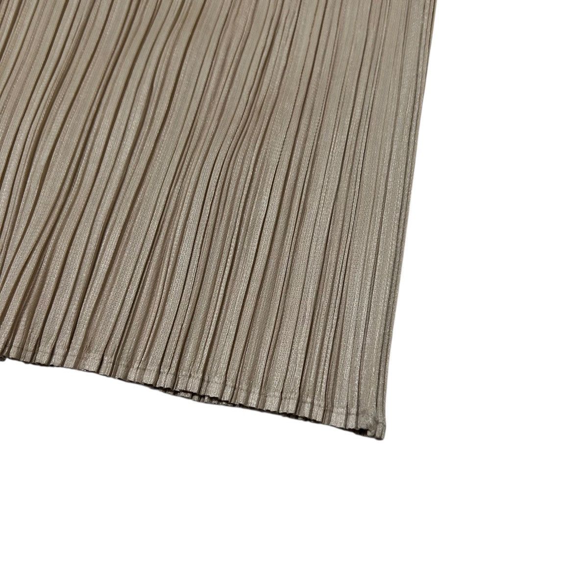 Pleats Please Issey Miyake 700 PLEATS PLEASE ISSEY MIYAKE skirt beige size 1 Size 22" - 8 Thumbnail
