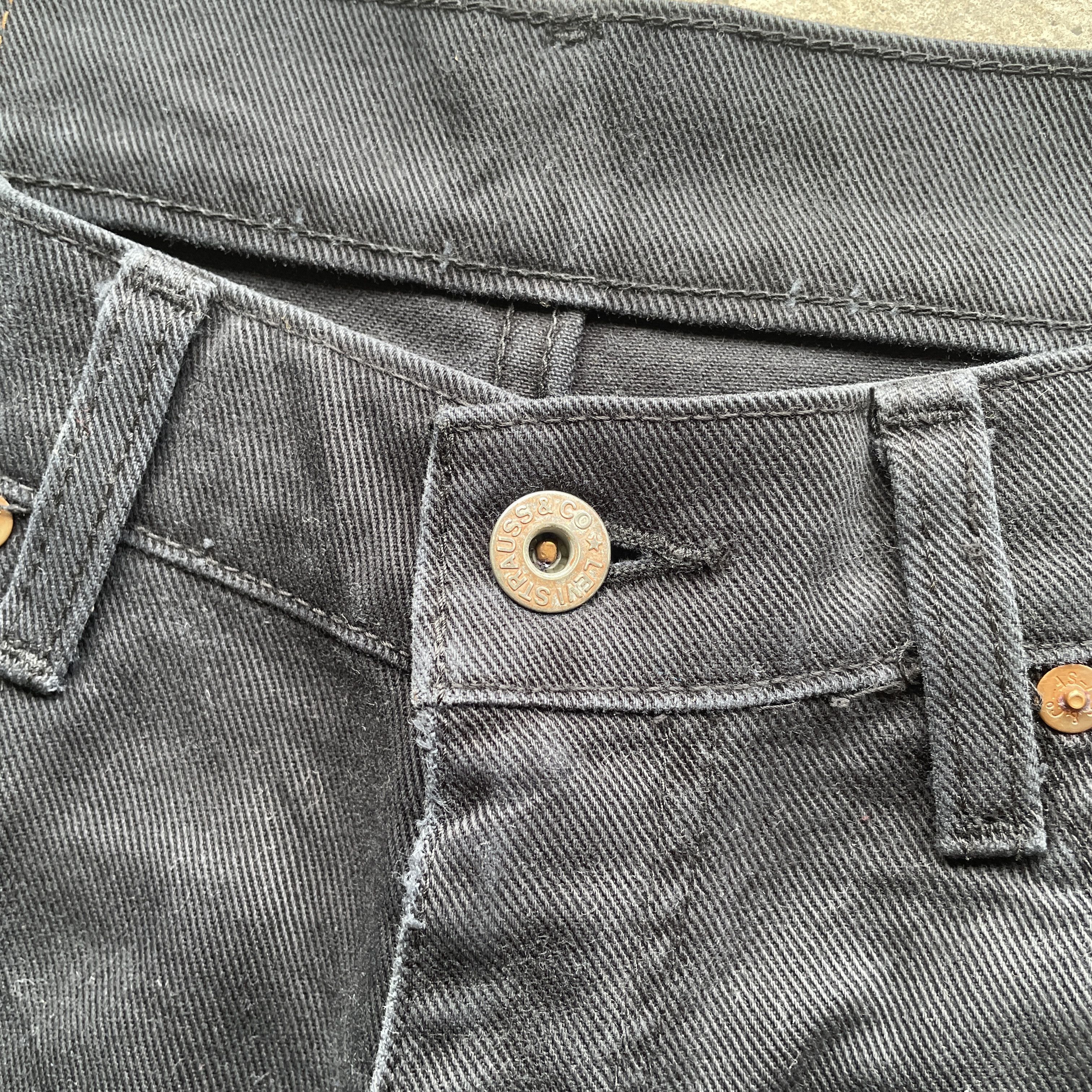 Levi's × Vintage VINTAGE LEVI’S 502 FADED DENIM DISTRESSED BLACK JEANS PANTS Size US 32 / EU 48 - 7 Thumbnail