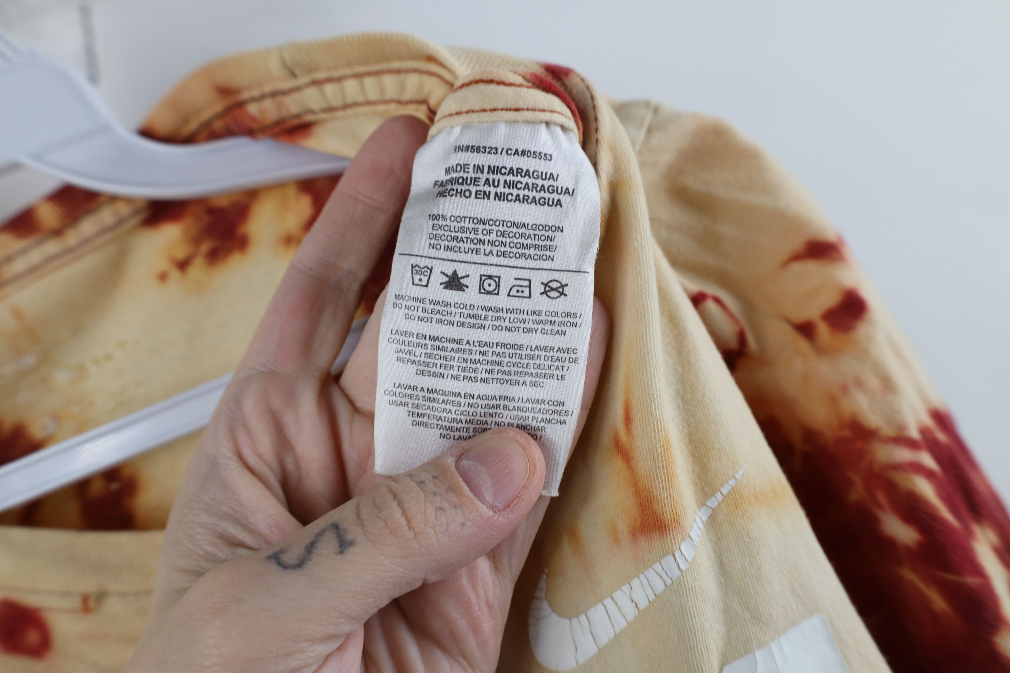 Nike × Vintage Vintage Nike Spell Out Run All Out Acid Wash T-Shirt Size US S / EU 44-46 / 1 - 7 Thumbnail