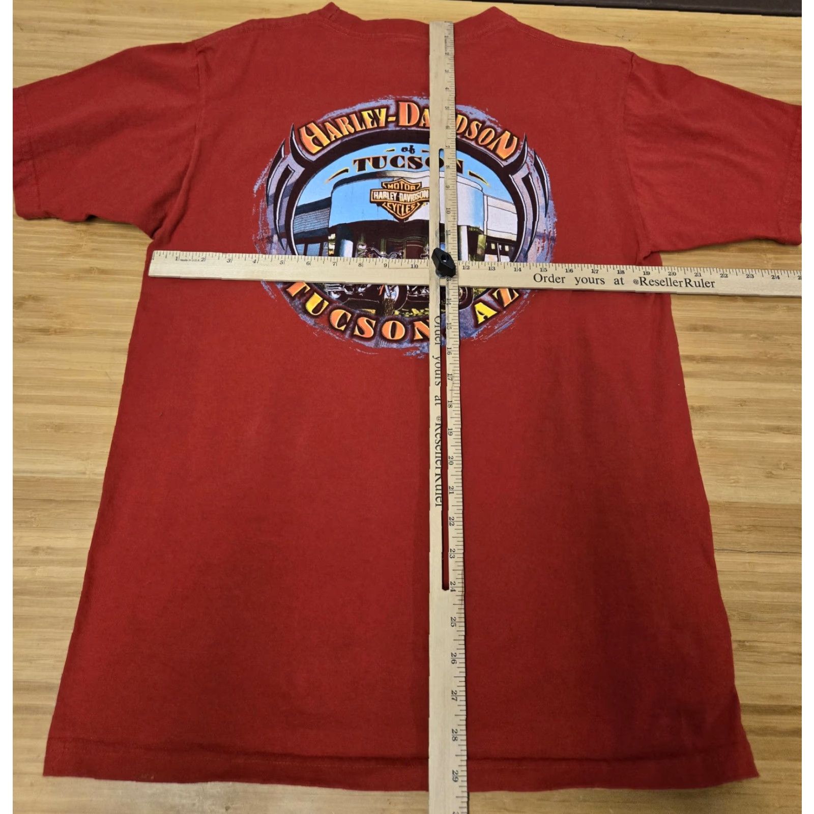 Harley Davidson VINTAGE Harley-Davidson Shirt Mens L Red Tucson AZ Biker Motorcycle 2003 USA Men Shirt Red USA 2003 Harley-Davidson graphic print front back Size US L / EU 52-54 / 3 - 7 Thumbnail