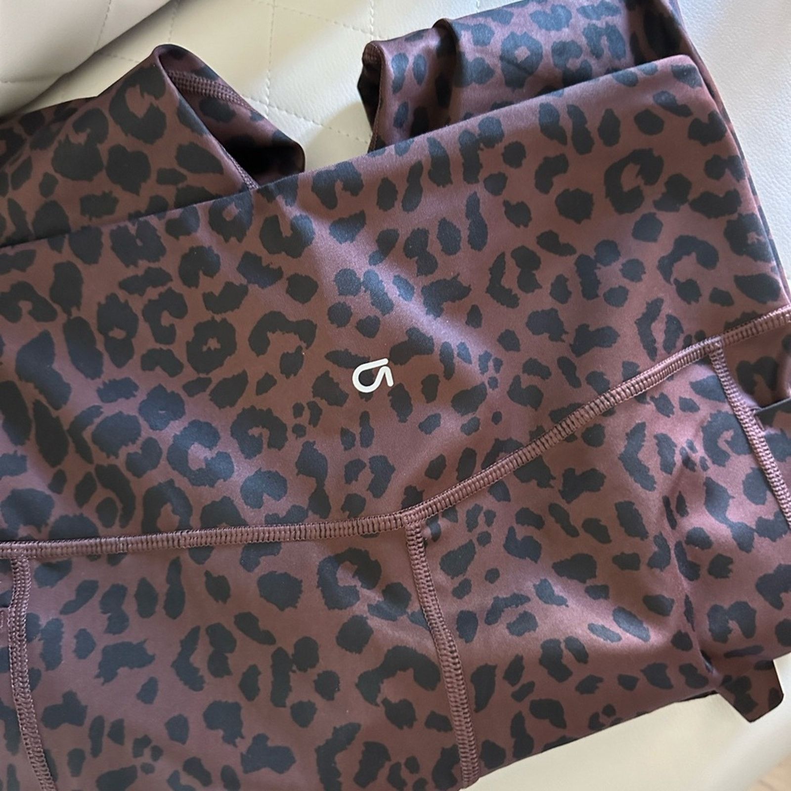 Gap Like new! Gap fit Recycled Power high Rise 7/8 leggings S Size 27" / US 4 / IT 40 - 2 Thumbnail