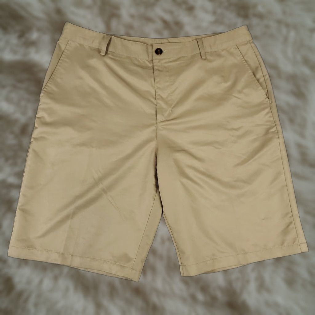 Adidas adidas Shorts Mens Size 36 Beige Golf Casual Slash Pockets Flat Front Chino Size US 36 / EU 52 - 1 Thumbnail