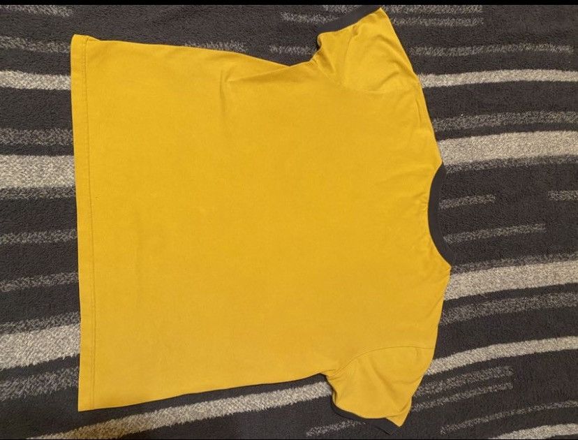 Vintage 2000’s Bruce Lee Mustard Yellow T-shirt Size US L / EU 52-54 / 3 - 5 Thumbnail
