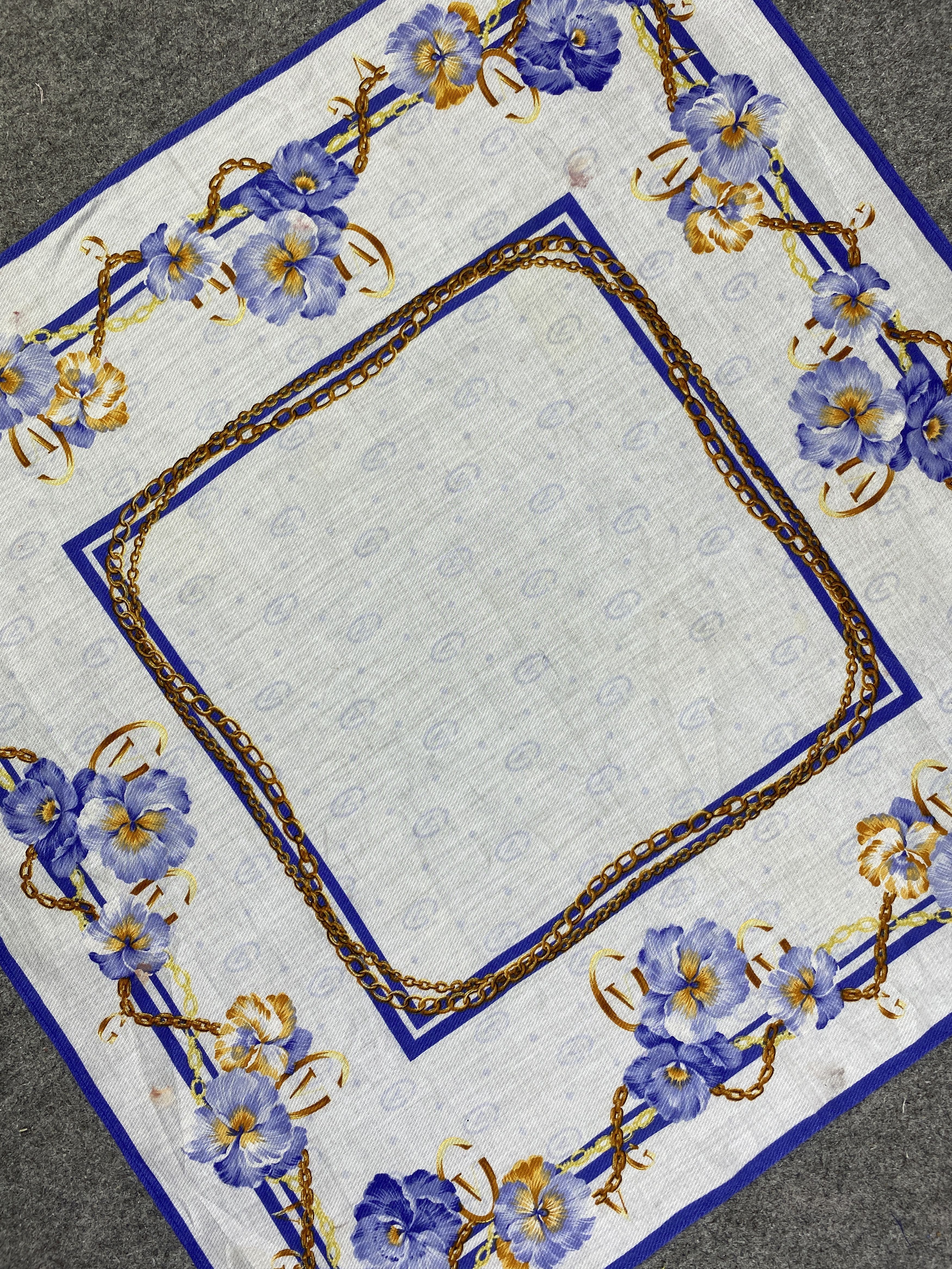 Gianni Valentino Vintage Gianni Valentino Handkerchief / Neckerchief HKC1074 Size ONE SIZE - 7 Thumbnail