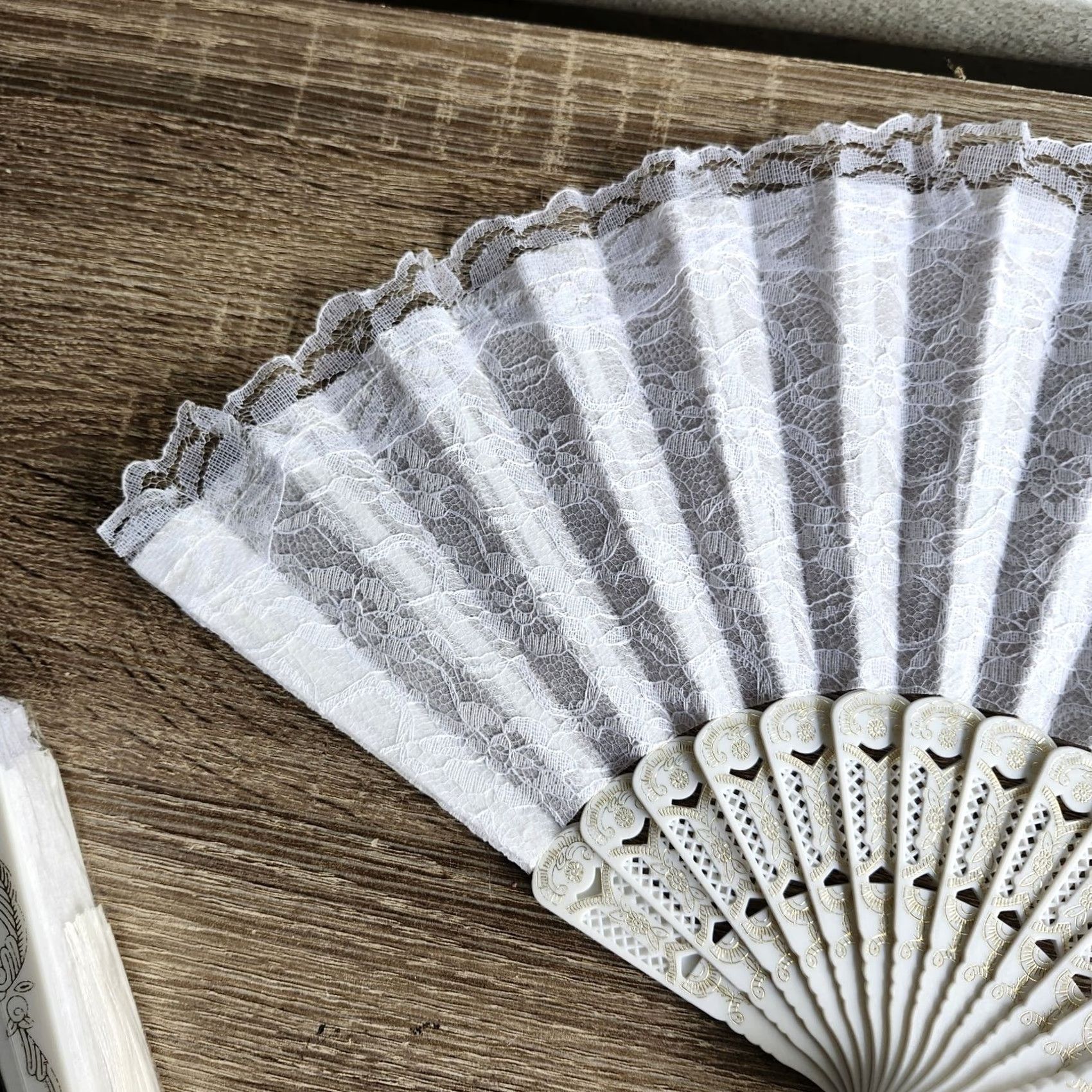 DANCER VINTAGE Hand Fan Plastic Abanico de Mano Bolsillo ole Dance White Floral Tassel LOT 3 Size ONE SIZE - 5 Thumbnail
