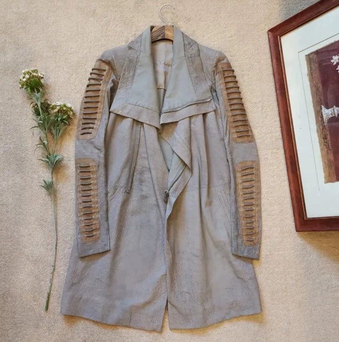 Rick Owens Rick Owens Cracked leather strap coat-2506 Size US M / EU 48-50 / 2 - 1 Thumbnail