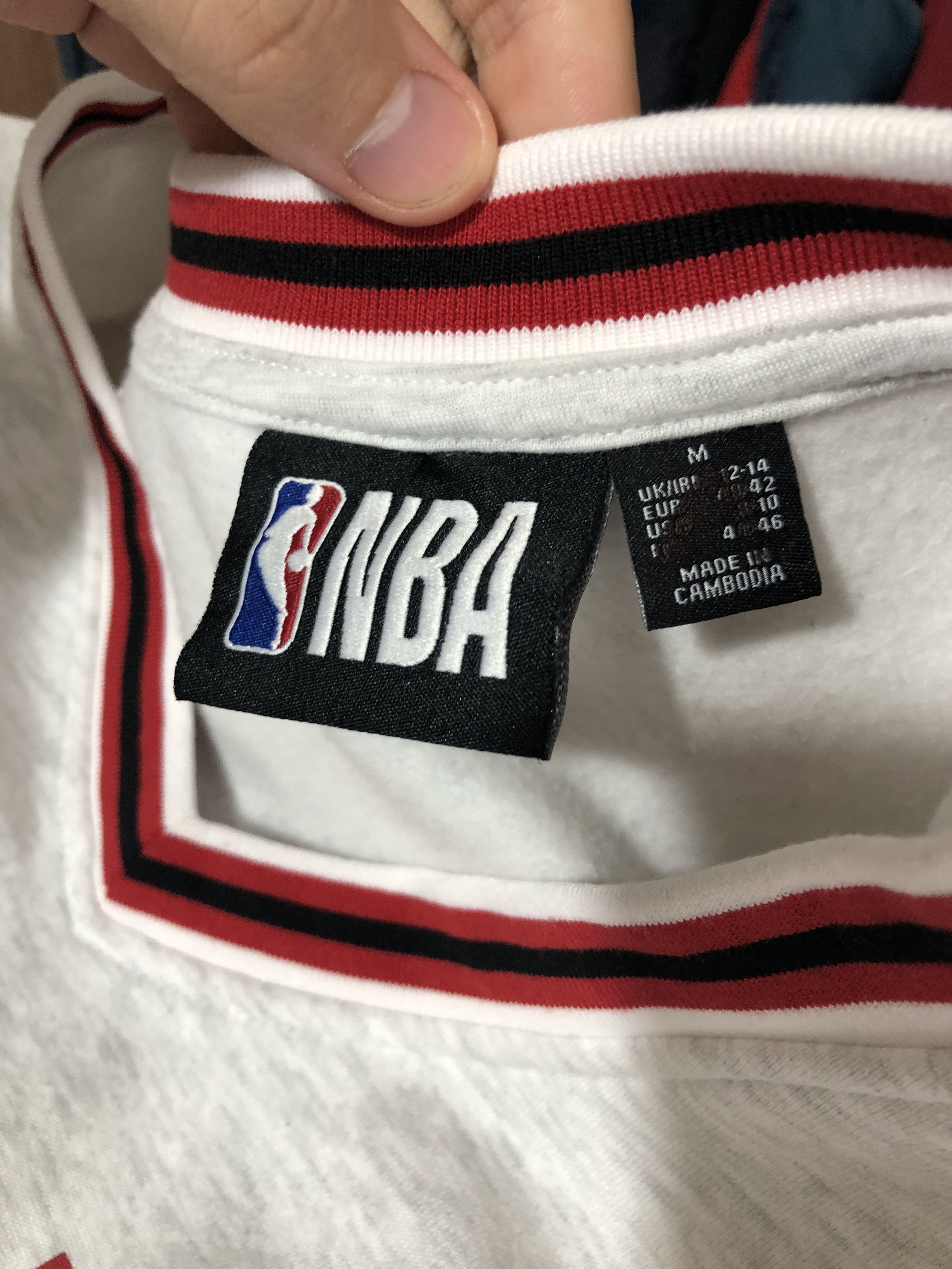 NBA NBA Chicago Bulls Sweatshirt Pullover Gray size M Size US M / EU 48-50 / 2 - 9 Thumbnail