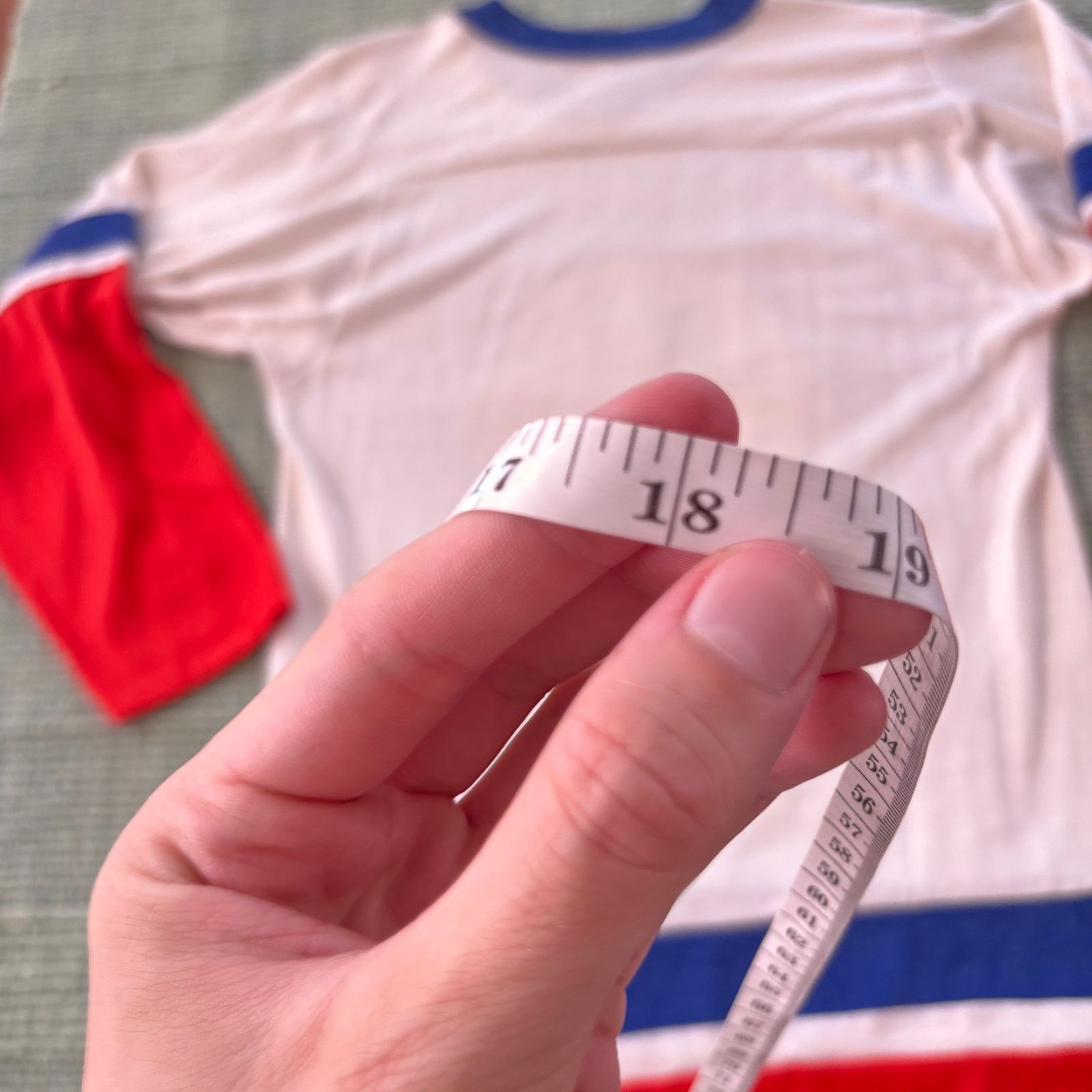 NHL × Vintage Vintage 1970s NY Islanders Durene Hockey Jersey Shirt Sz M/L Size US M / EU 48-50 / 2 - 14 Thumbnail