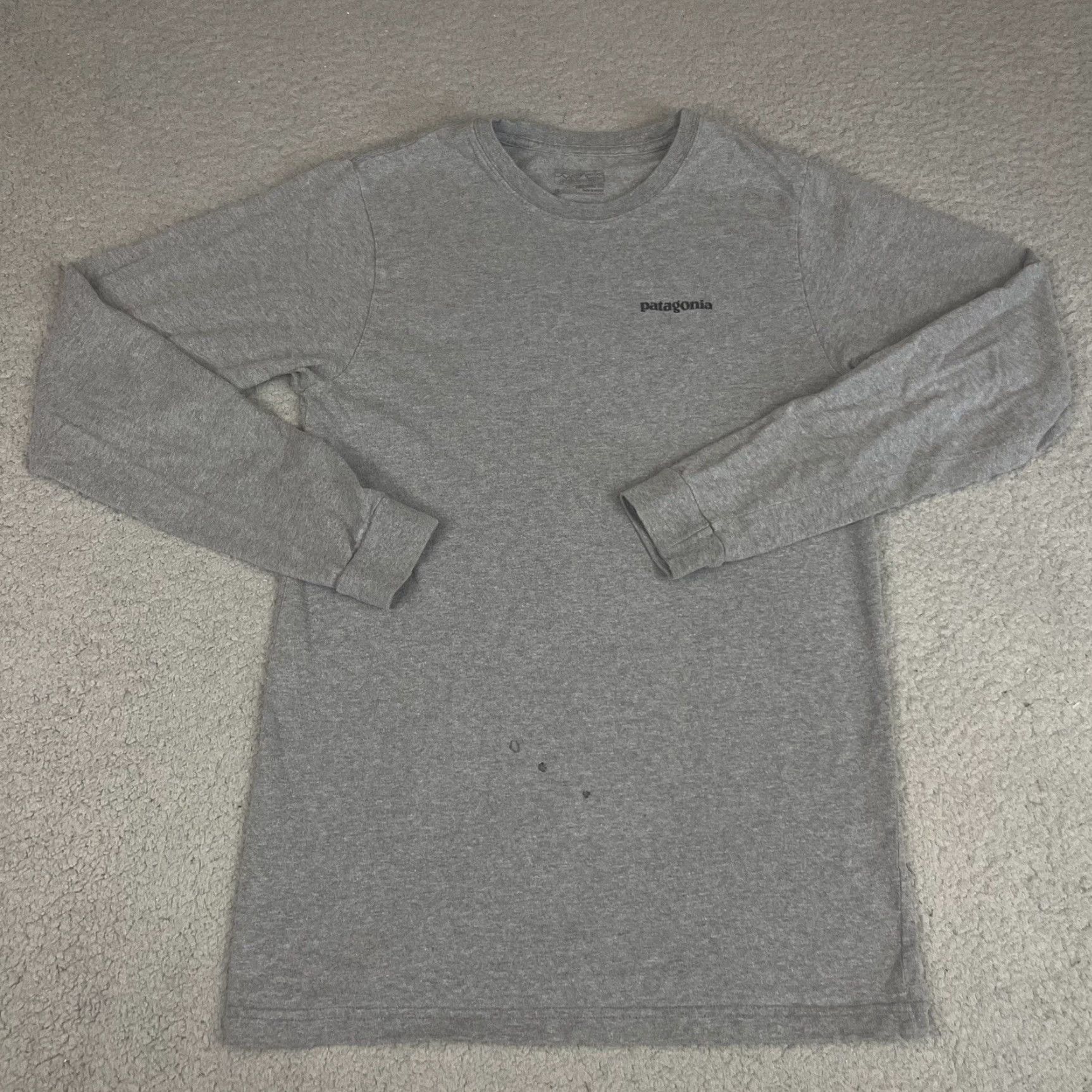 Patagonia VINTAGE Patagonia Shirt Adult Small Gray Long Sleeve Casual Responsibili-tee Outdoor S Mens Size US S / EU 44-46 / 1 - 2 Thumbnail