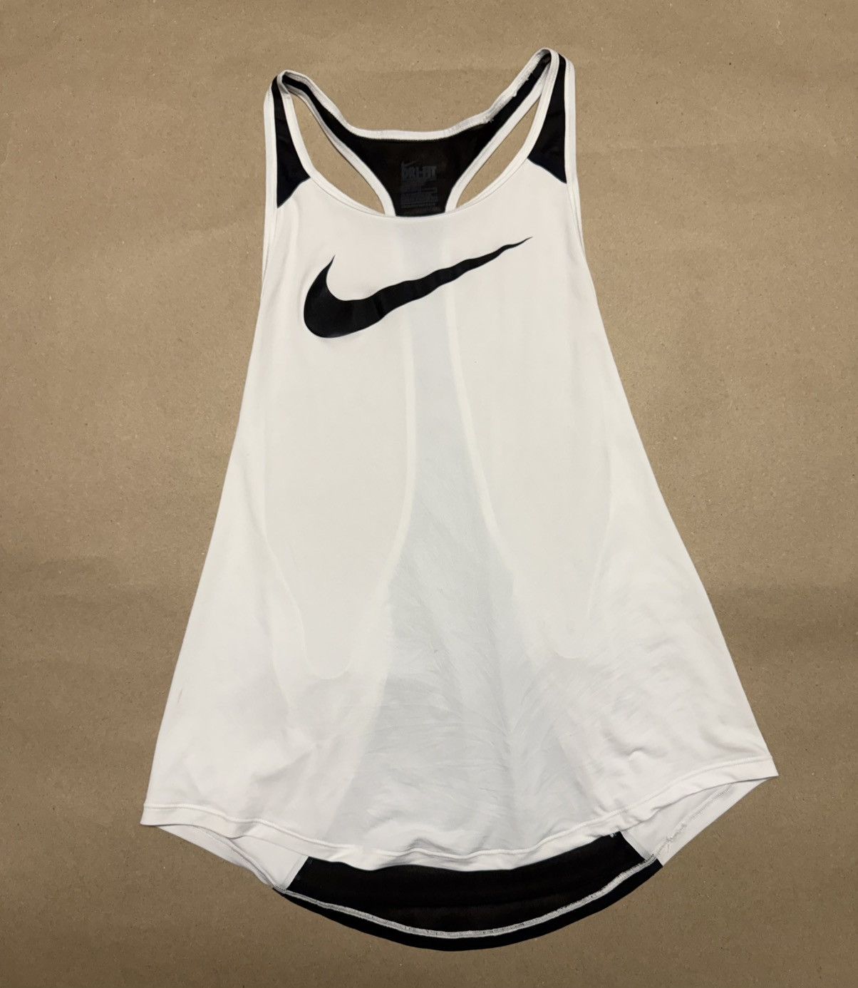 Nike Nike tank top White Womens size Medium! Size M / US 6-8 / IT 42-44 - 1 Thumbnail