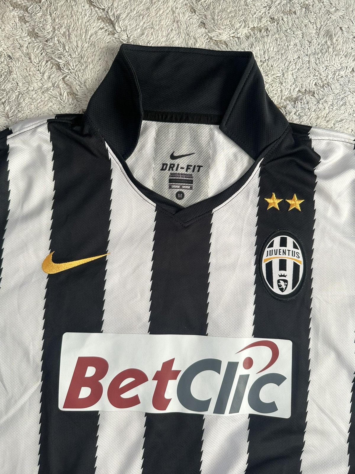 Nike Nike Juventus 2010-2011 Home Jersey Vintage Betclic Size US M / EU 48-50 / 2 - 4 Thumbnail