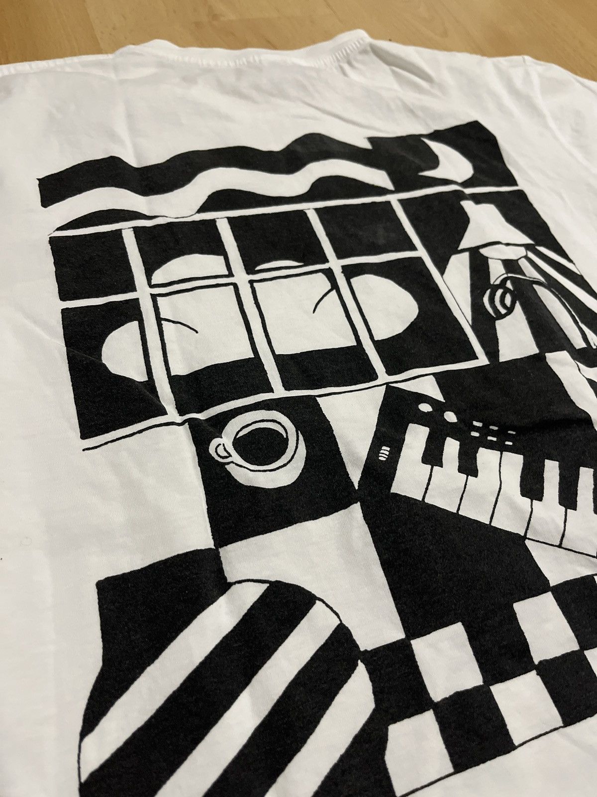 Other Molly Nilsson tee Size US S / EU 44-46 / 1 - 3 Thumbnail