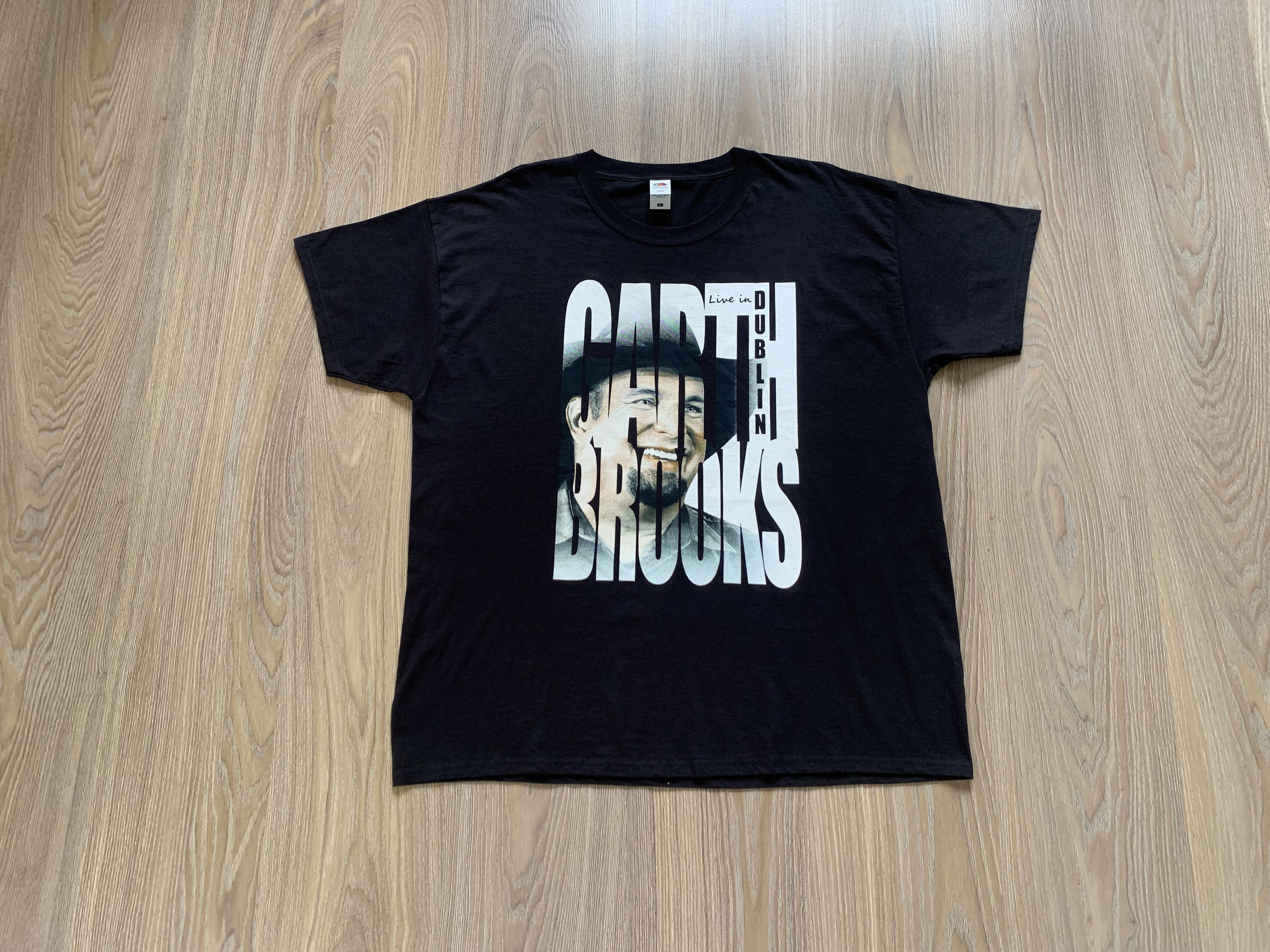 Fruit Of The Loom Garth Brooks Live In Dublin Band Tour T Shirt Size US XL / EU 56 / 4 - 11 Thumbnail
