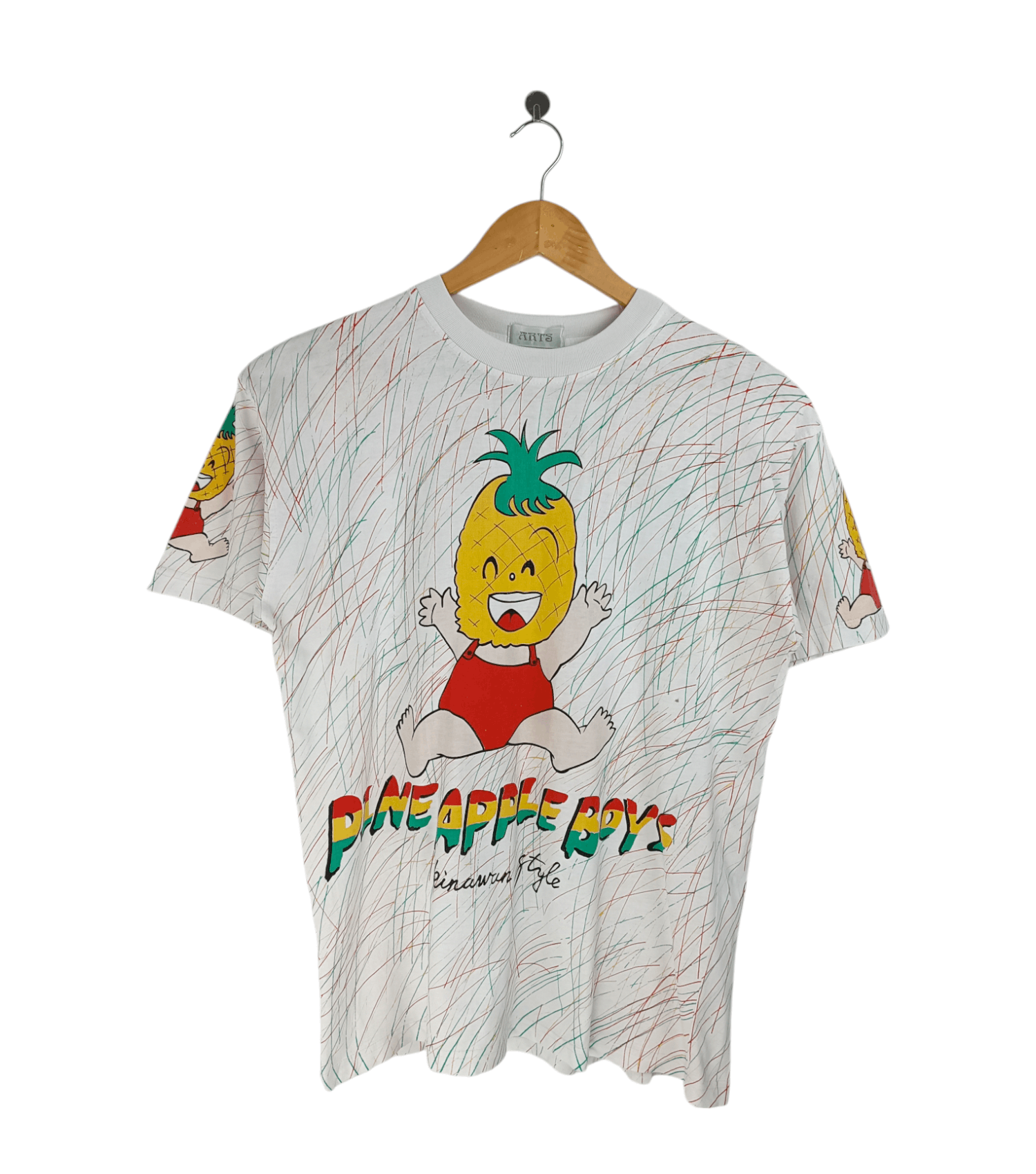 Anime VINTAGE 90'S PINNEAPPLE BOY AOP OKINAWA JAPAN TEE VERY RARE Size US M / EU 48-50 / 2 - 1 Thumbnail