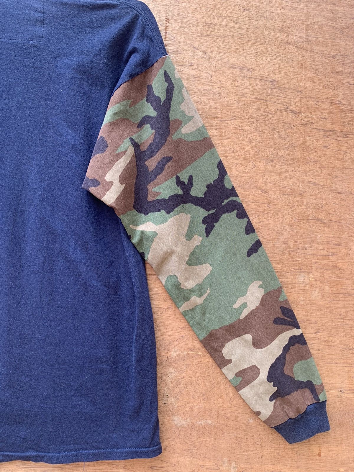 Japanese Brand Fung Burger Hand Printing Made In JAPAN Camo Sleeve Shirt Size US M / EU 48-50 / 2 - 10 Thumbnail