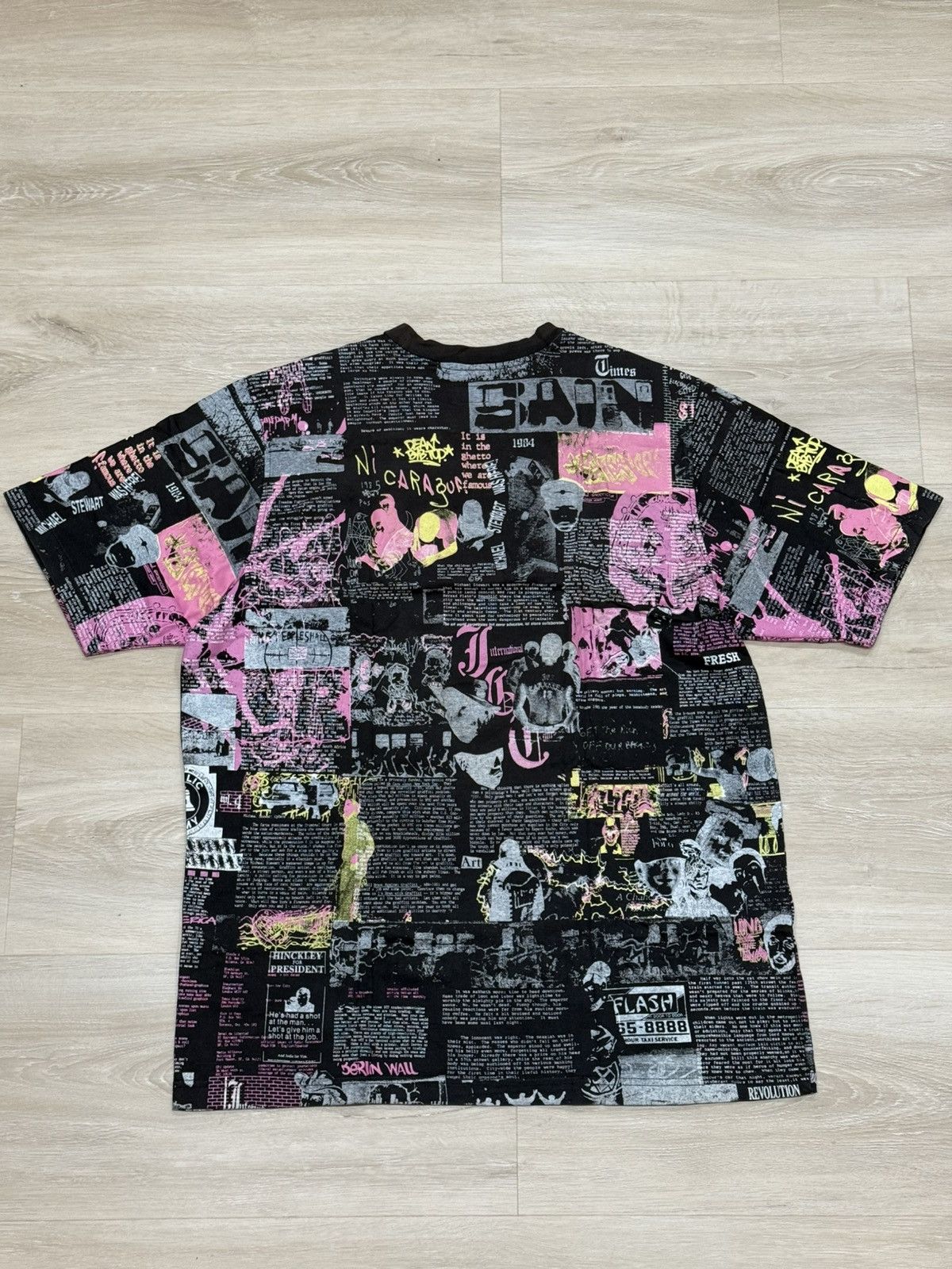 Supreme Supreme 2006 Phase 2 Tee Size US XL / EU 56 / 4 - 10 Thumbnail