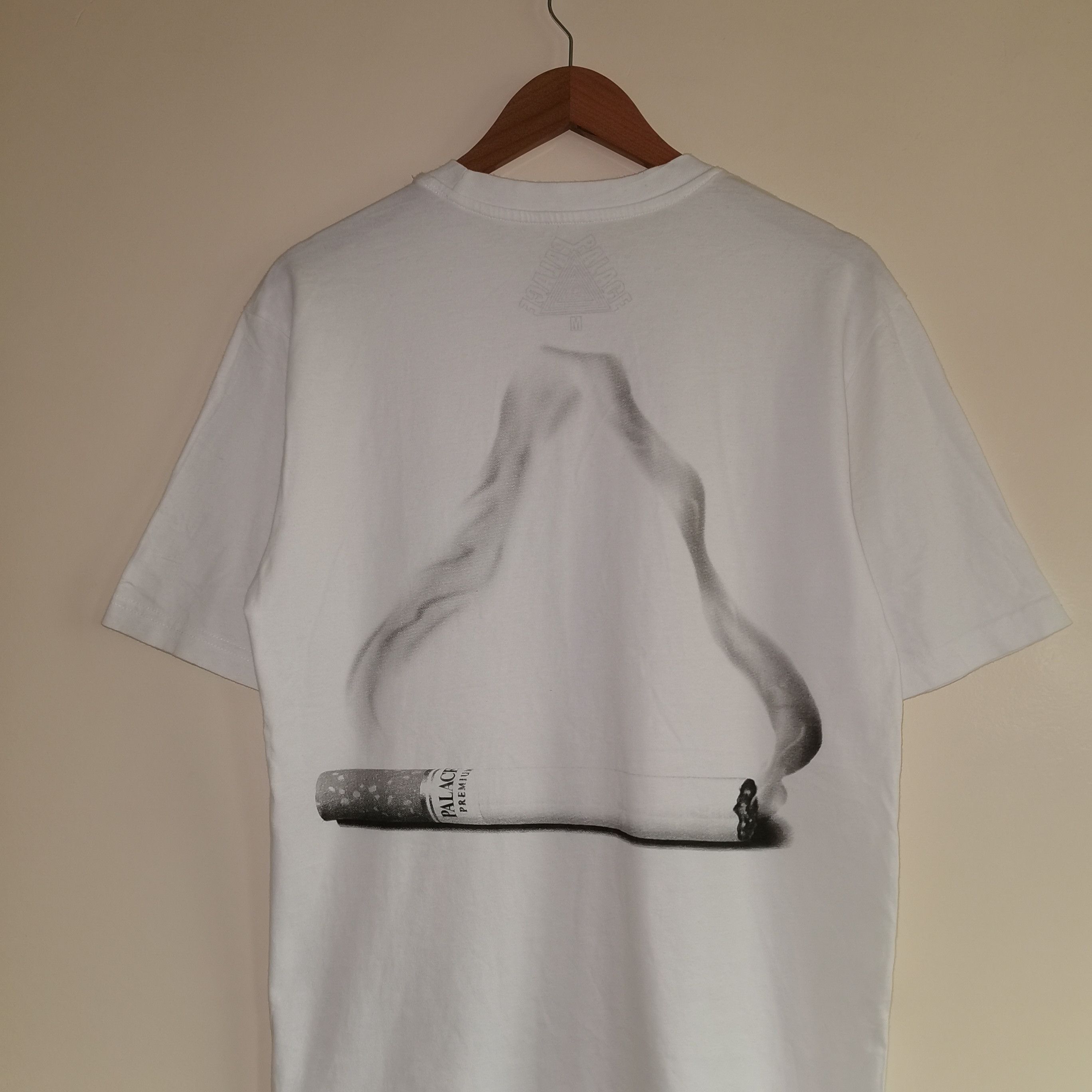 Hypebeast Palace Tri Smoke y2k T-shirt White Size US L / EU 52-54 / 3 - 9 Thumbnail