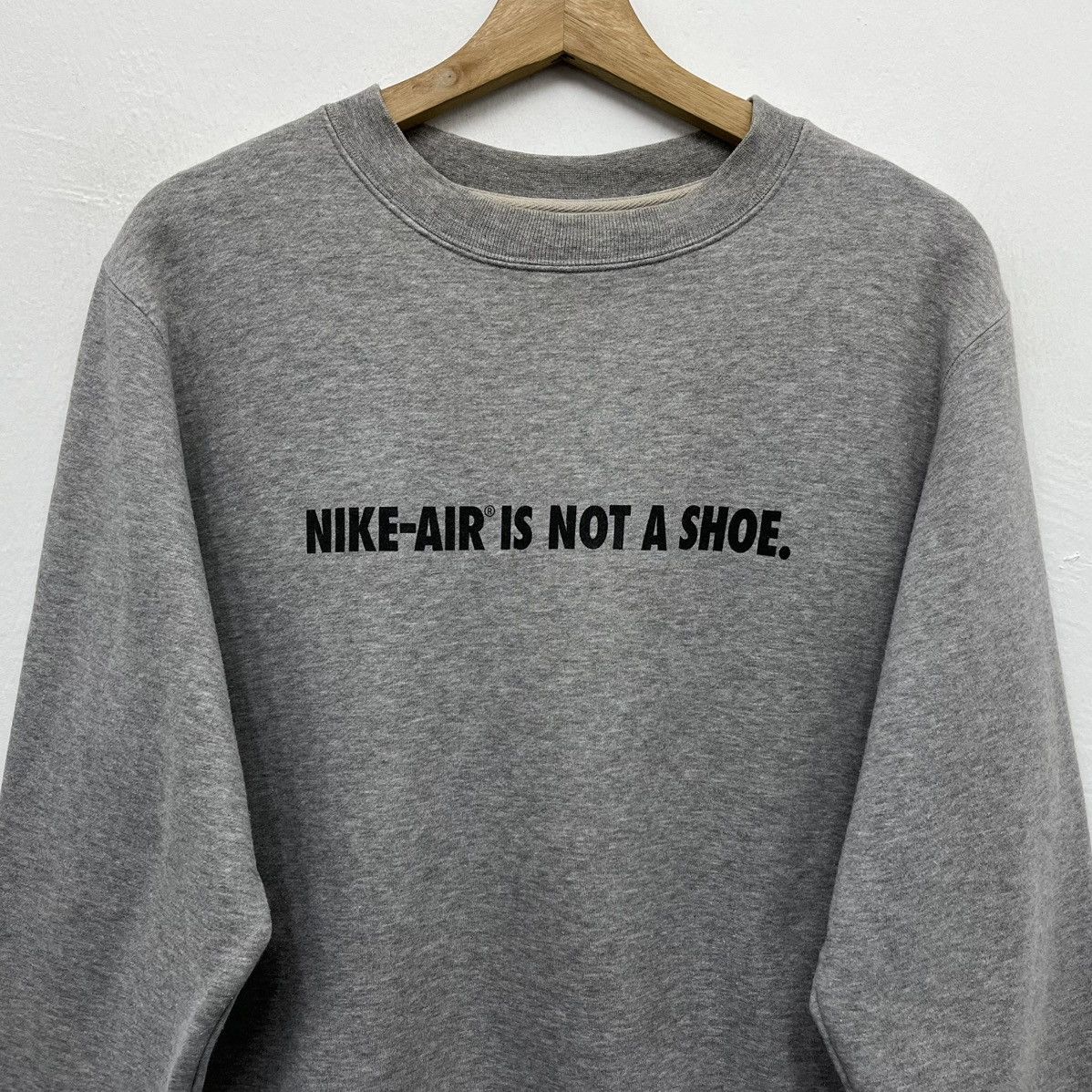 Nike Nike Air Is Not A Shoe Sweatshirt Size US M / EU 48-50 / 2 - 3 Thumbnail