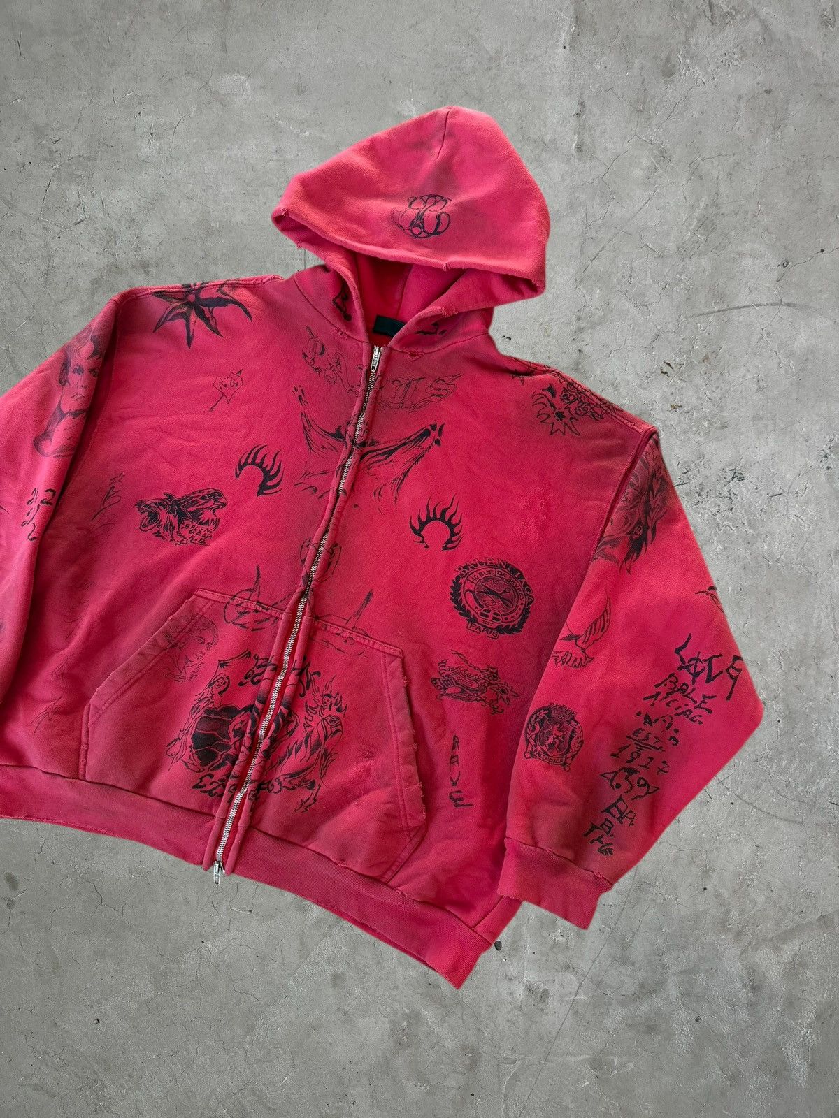 Balenciaga Balenciaga Tattoo Zip-up Hoodie Size US XL / EU 56 / 4 - 3 Thumbnail