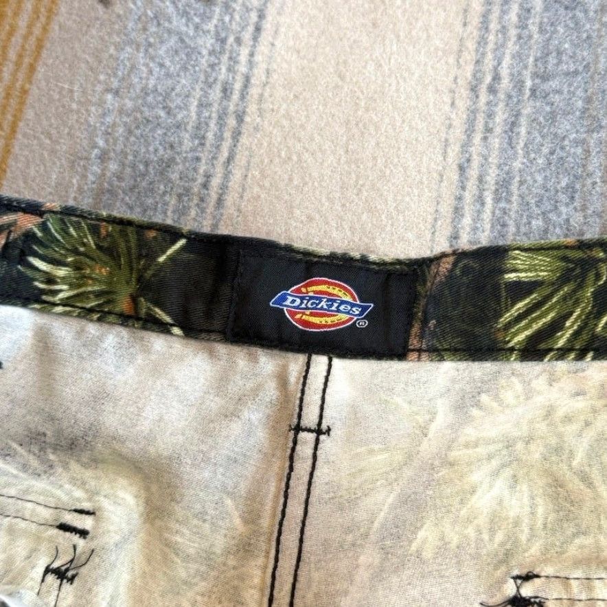 Dickies VINTAGE Dickies Camouflage Cargo Pants Men 38x27 Regular Black 90s Hunting Outdoor Camo Camouflage Pants Mens Size US 38 / EU 54 - 3 Thumbnail