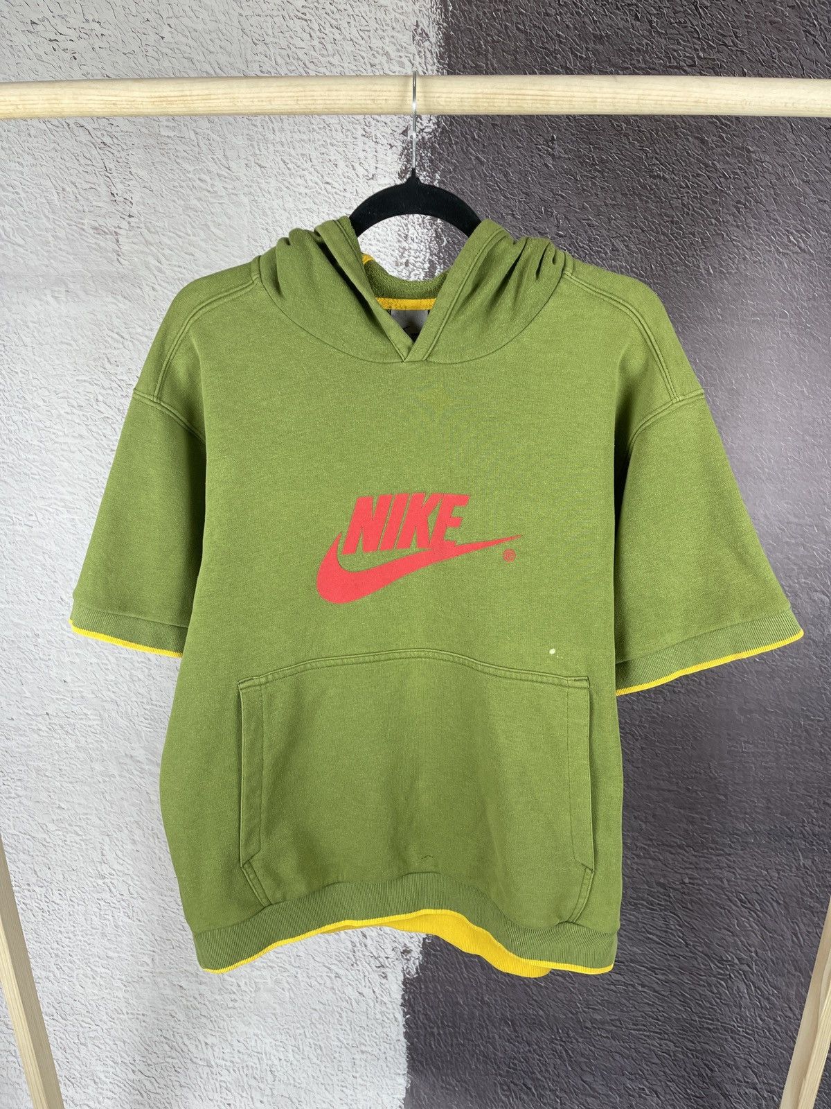 Nike × Vintage Nike vintage y2k green big logo short sleeve hoodie swoosh Size US M / EU 48-50 / 2 - 2 Thumbnail