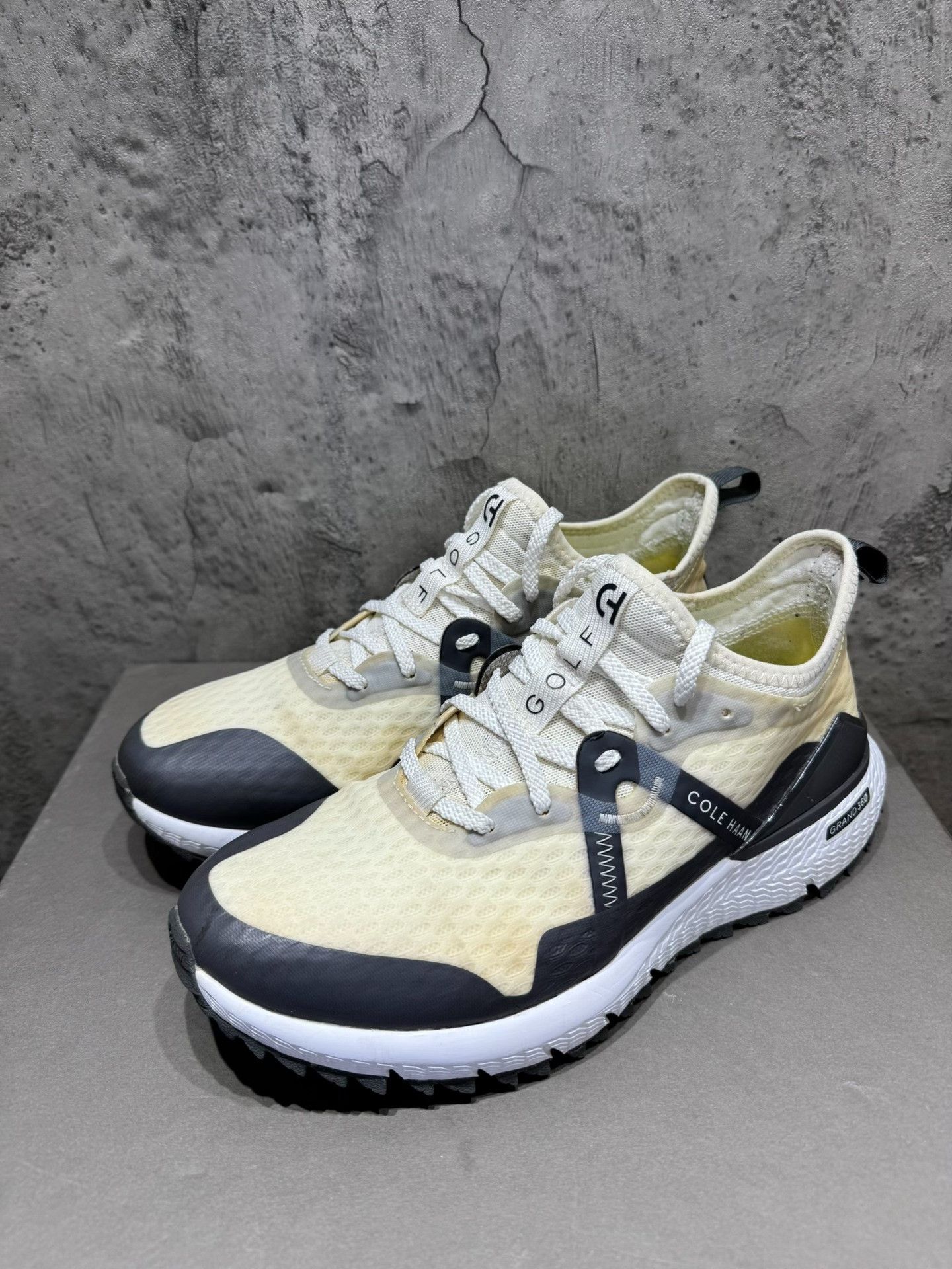 Other Golf White Lowtop Sneakers 40 Men Size US 7.5 / EU 40-41 - 1 Thumbnail
