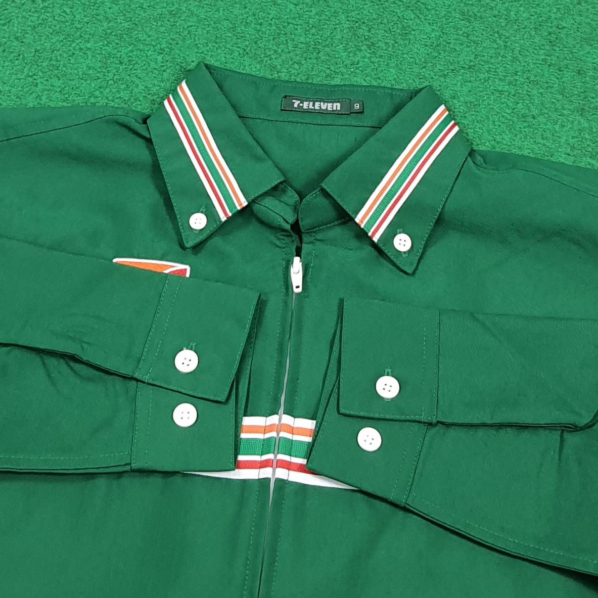 Japanese Brand Vintage 7-Eleven Japan Worker Uniform Zipper Jacket E1A25 Size US S / EU 44-46 / 1 - 5 Thumbnail
