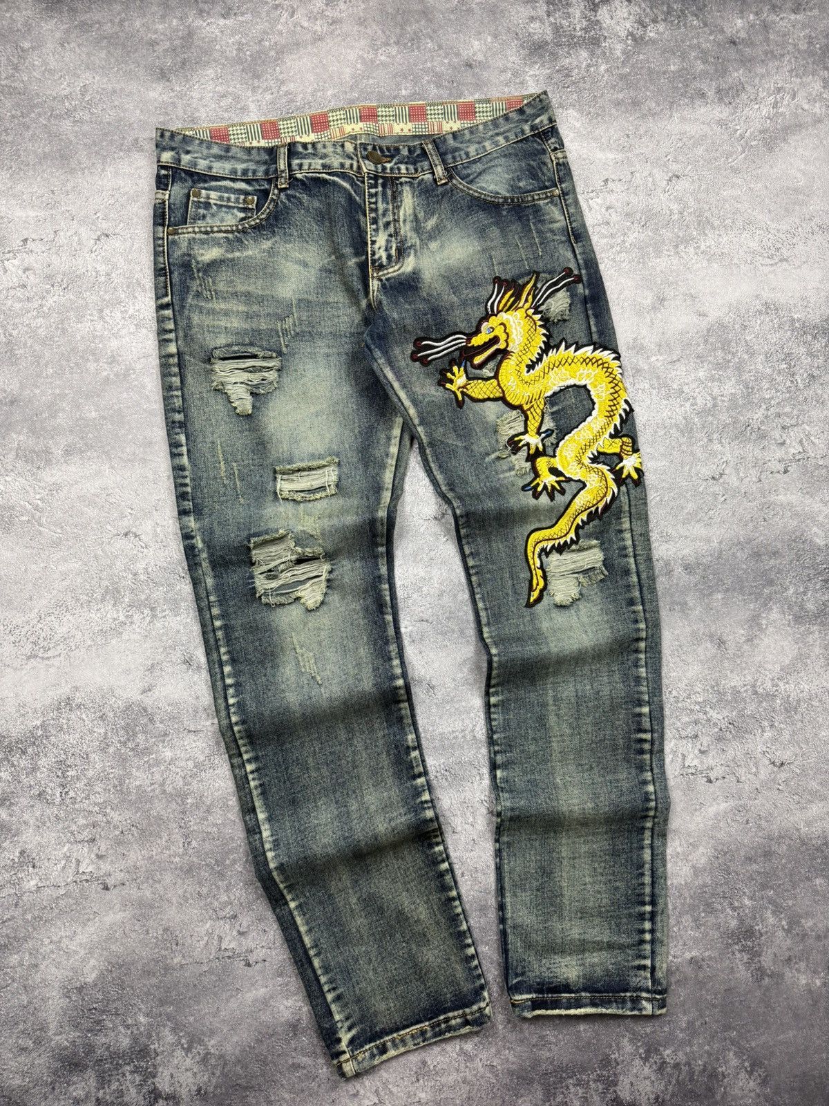 Japanese Brand Vintage Japanese Dragon Embroidered Distressed Jeans Pants Size US 36 / EU 52 - 5 Thumbnail