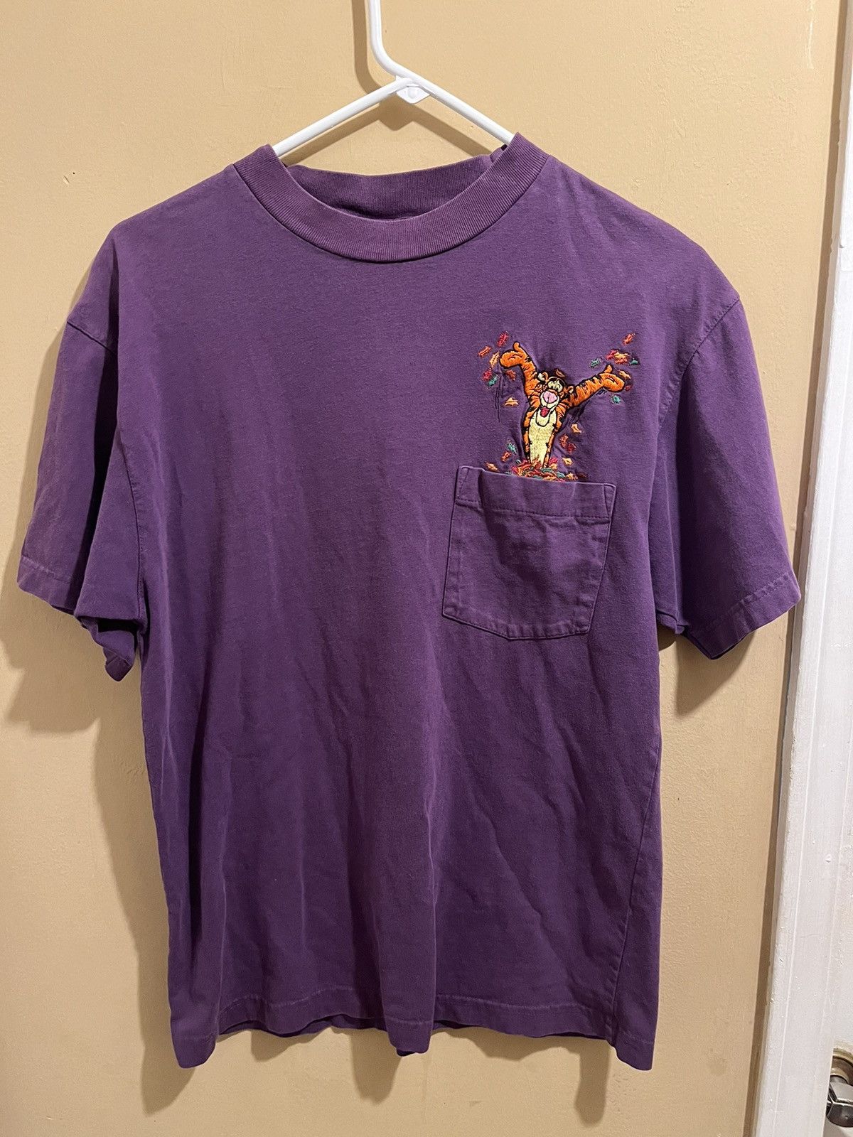 Disney × Vintage Vintage Disney tigger tee Size US M / EU 48-50 / 2 - 2 Thumbnail