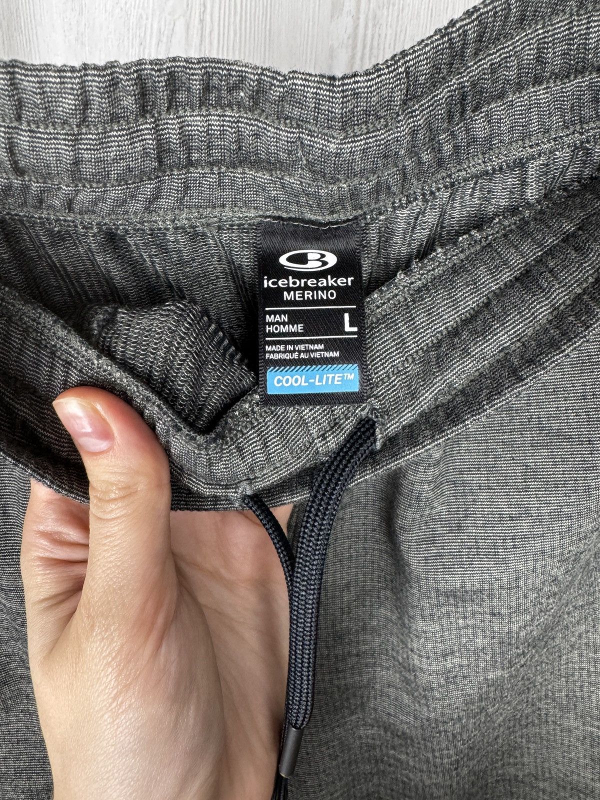 Icebreaker Icebreaker Men's Merino Cool-Lite Impulse Shorts size L Size US 34 / EU 50 - 8 Thumbnail