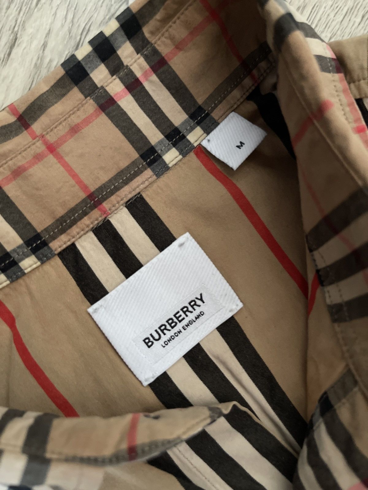 Burberry Original Burberry men’s shirt, size „M”. Size US M / EU 48-50 / 2 - 4 Thumbnail