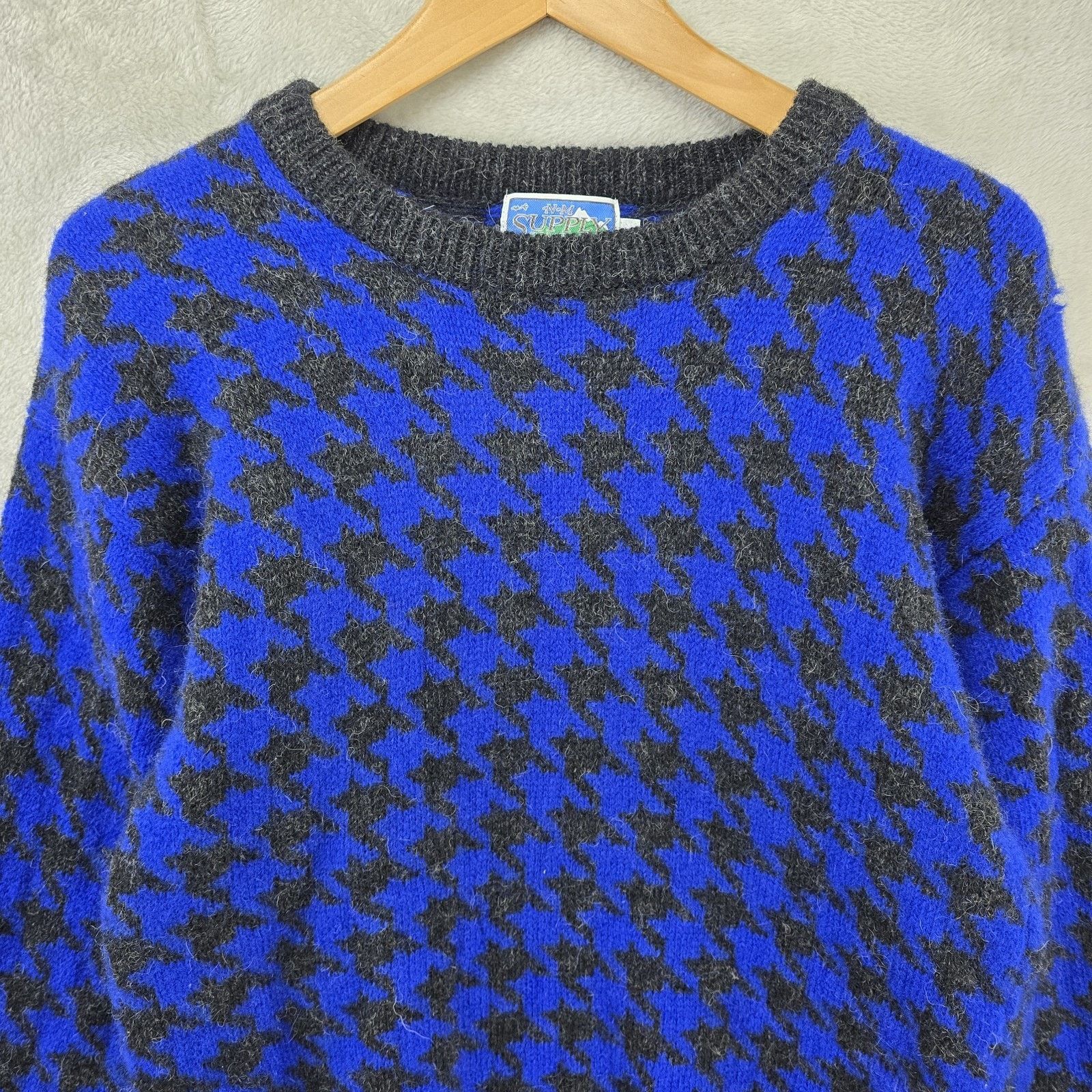 Neiman Marcus Vintage Neiman Marcus Houndstooth Wool Sweater Medium Size M / US 6-8 / IT 42-44 - 3 Thumbnail