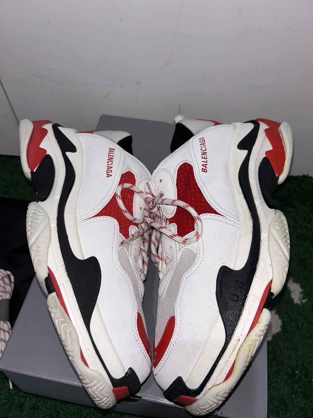 Balenciaga Balenciaga Triple S 47 Size 14 White Preowned With Box Size US 14 / EU 47 - 2 Thumbnail