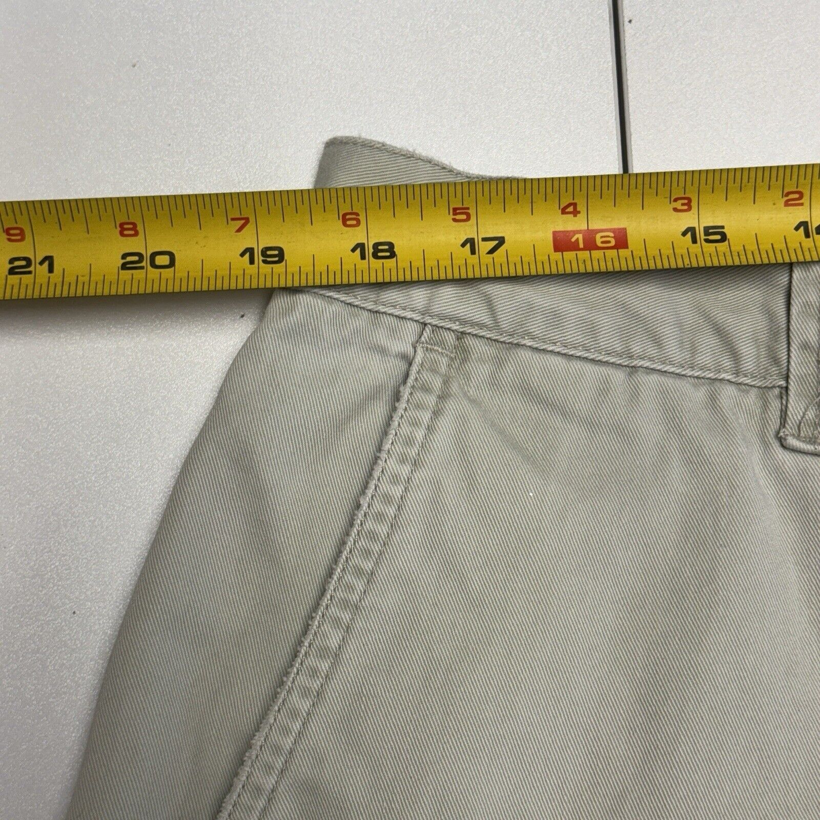 Quiksilver Quiksilver Cargo Shorts Mens 38 White Surf Skate Baggy Y2K Size US 38 / EU 54 - 9 Thumbnail