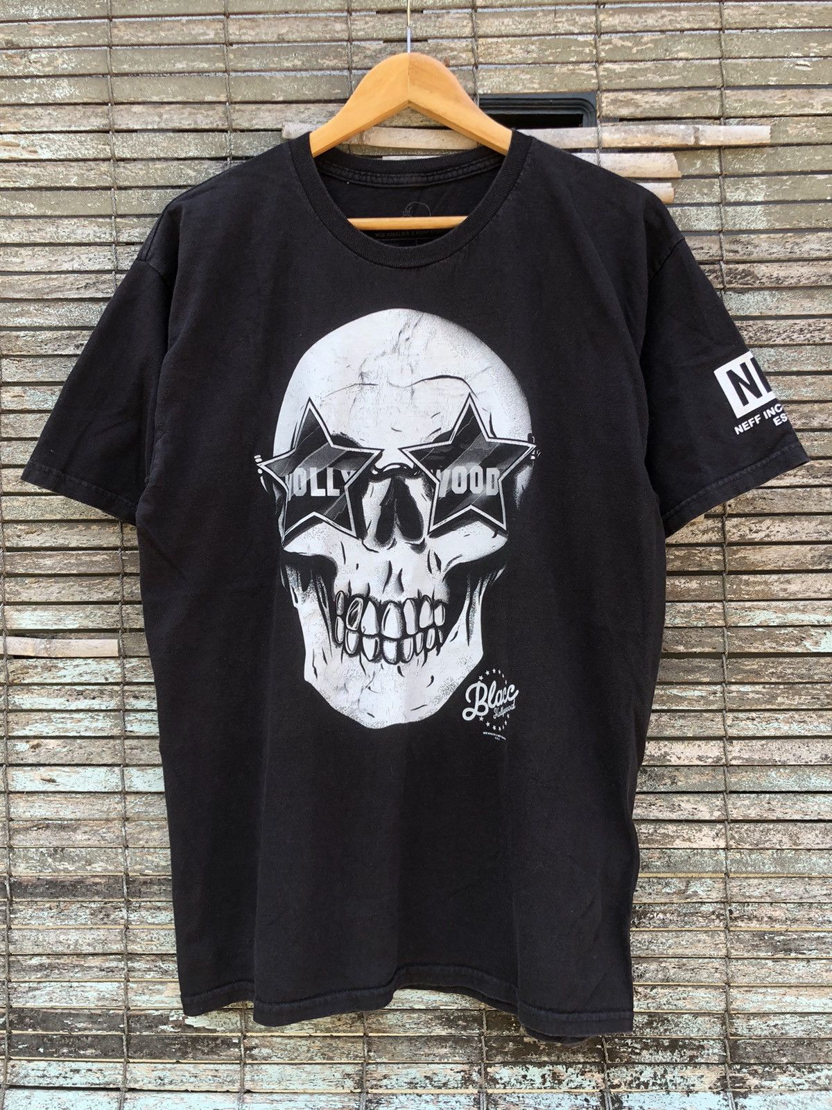 Band Tees Wiz Khalifa x Neff Company Blacc Hollywood Skull Tshirt Size US L / EU 52-54 / 3 - 1 Thumbnail