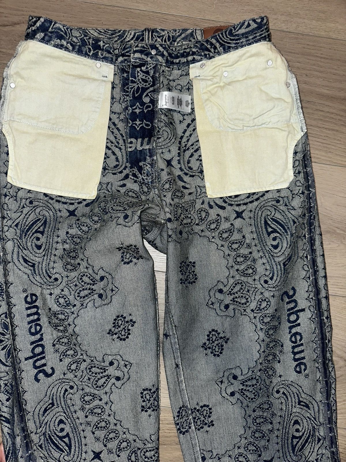 Supreme Supreme Bandana Jacquard Baggy Jean Size US 30 / EU 46 - 8 Thumbnail