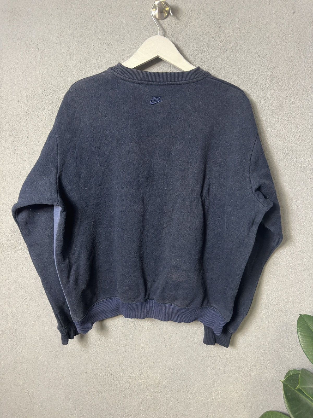 Nike × Vintage Nike Vintage Y2K Faded Sweatshirt Size US L / EU 52-54 / 3 - 6 Thumbnail