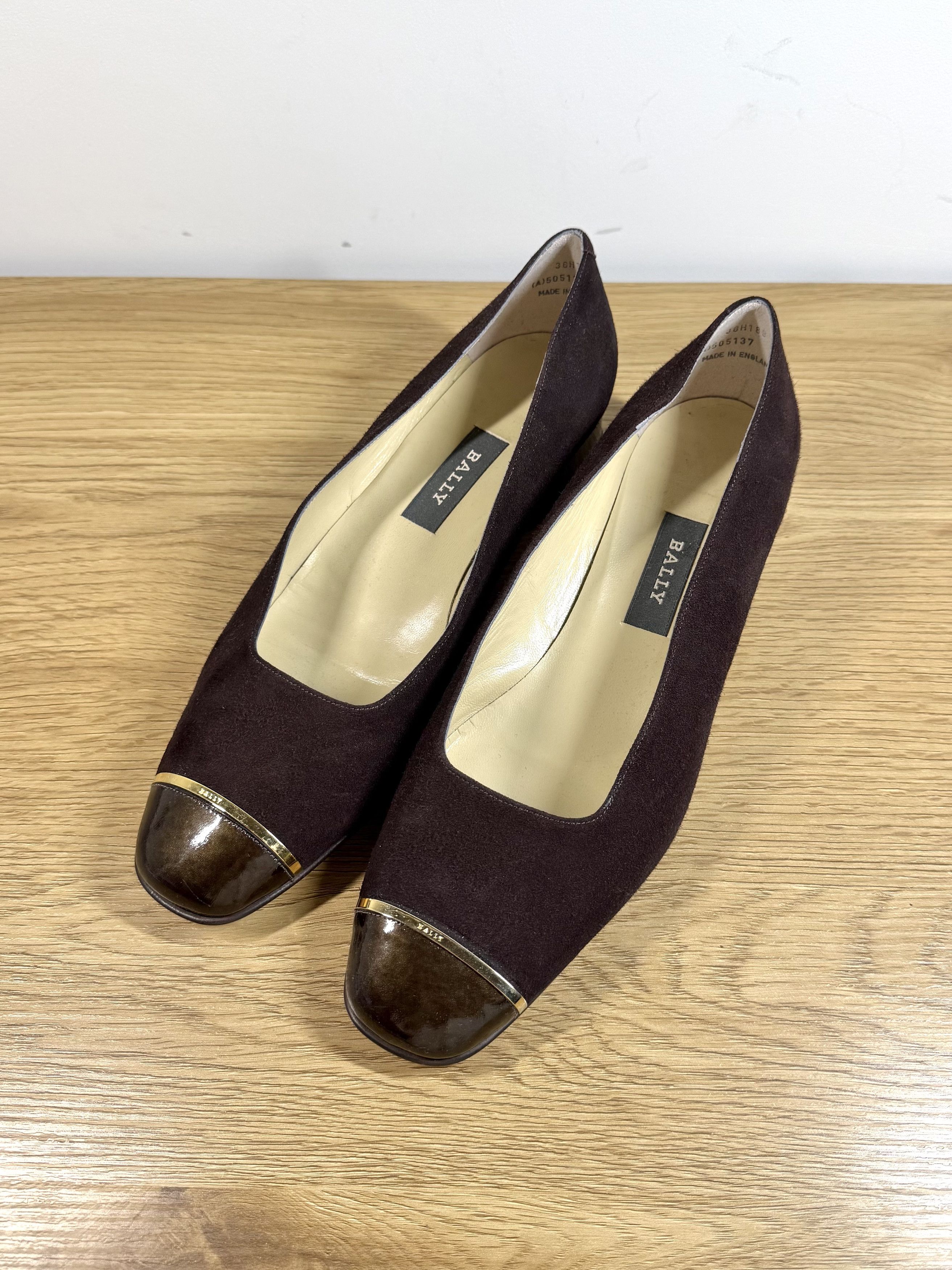 Bally Women's Vintage Bally Pumps Loafers US8/39 Size US 8 / IT 38 - 16 Thumbnail