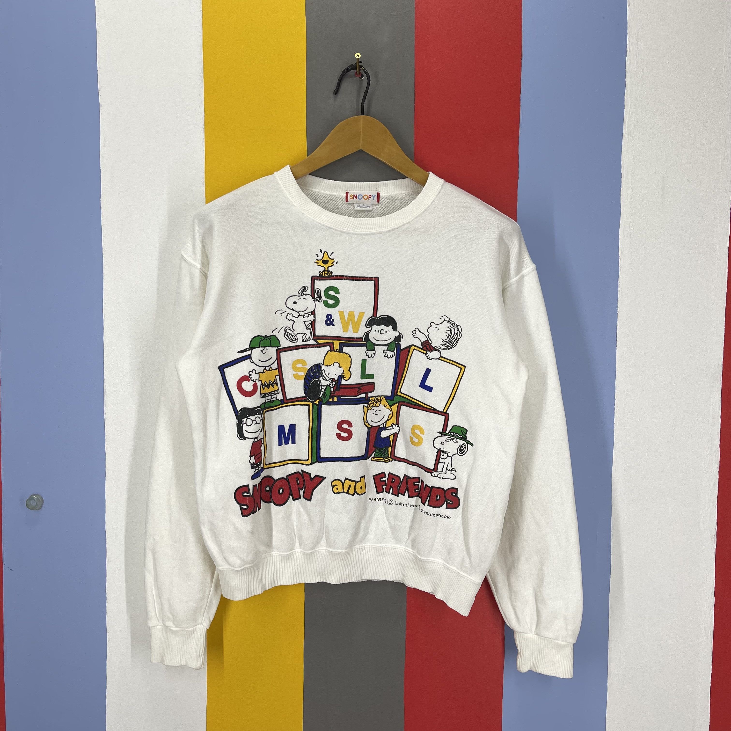 Peanuts Vintage SNOOPY AND FRIENDS Women Sweatshirt #1410/AW Size S / US 4 / IT 40 - 1 Thumbnail