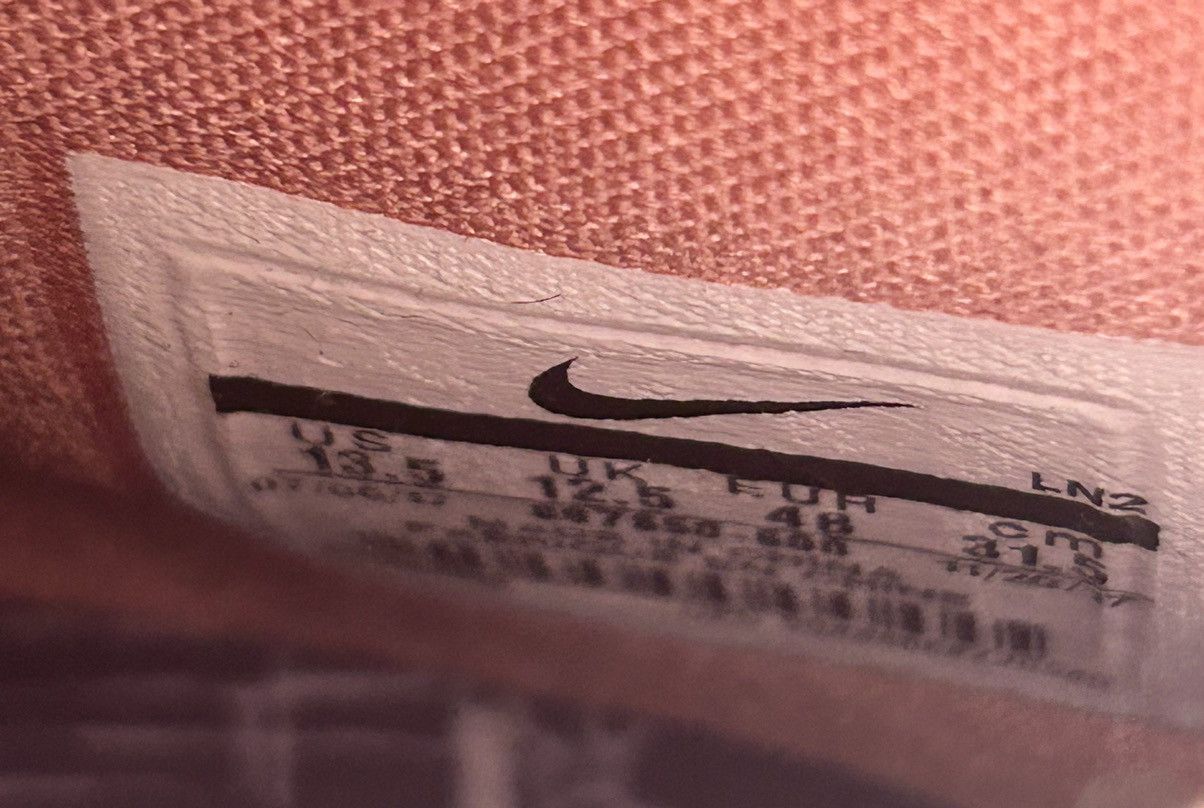 Nike Size 13.5- Nike LeBron 15 “Hollywood” 2018 Size US 13 / EU 46 - 9 Thumbnail