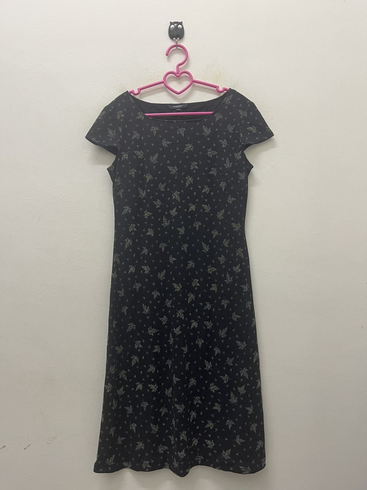 Burberry Rare BURBERRY Leaf Print Sanyo Shokai Japan Market Size M / US 6-8 / IT 42-44 - 1 Thumbnail