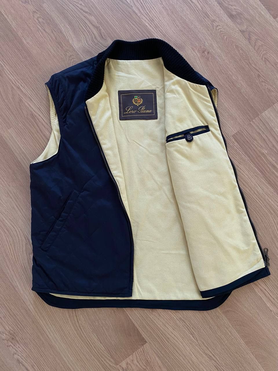 Loro Piana Loro Piana vest Size US M / EU 48-50 / 2 - 3 Thumbnail