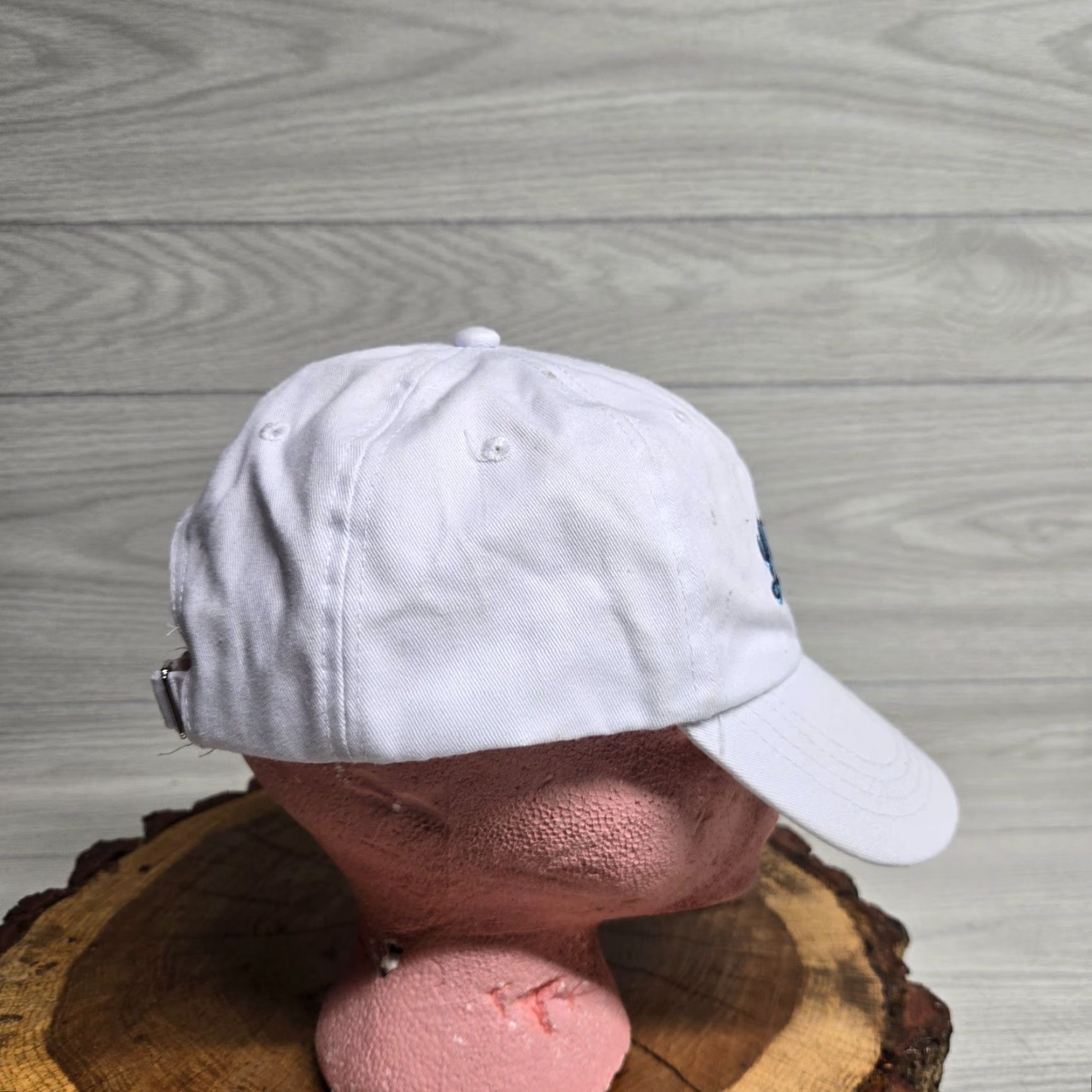 Vintage VINTAGE Liberty University Hat Baseball Cap Unisex Adults One Size White University College Football Style Adjustable Mens Womens Boys Girls Size ONE SIZE - 2 Thumbnail